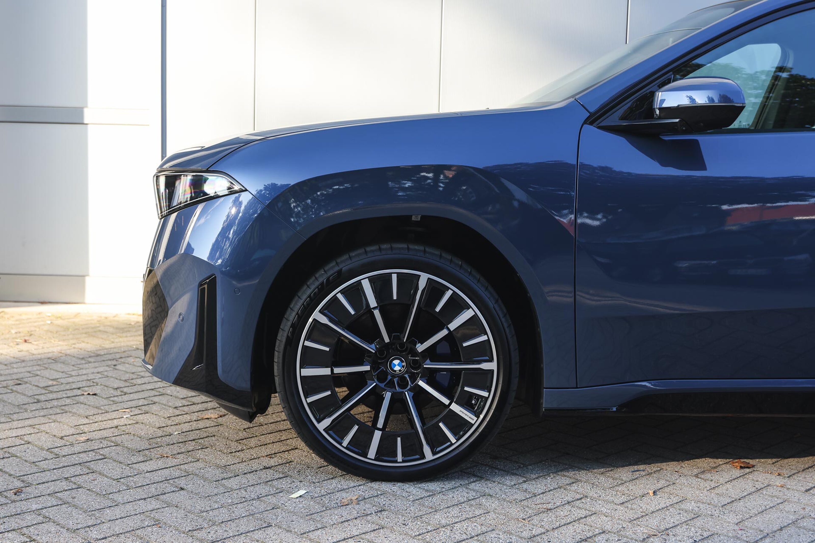 BMW iX3 50 xDrive M Sport