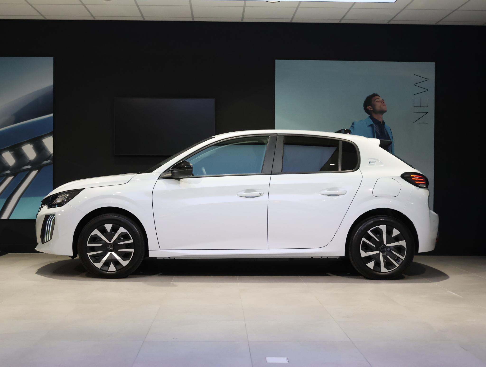 Peugeot e-208 EV Business 50 kWh - Afbeelding 2