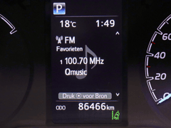 Toyota Yaris 1.5 Hybrid Active | 1e Eigenaar | Trekhaak | All-seasonbanden - Afbeelding 4