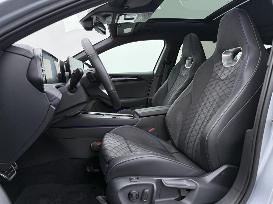 Volkswagen Passat Variant 1.5 eHybrid R-Line