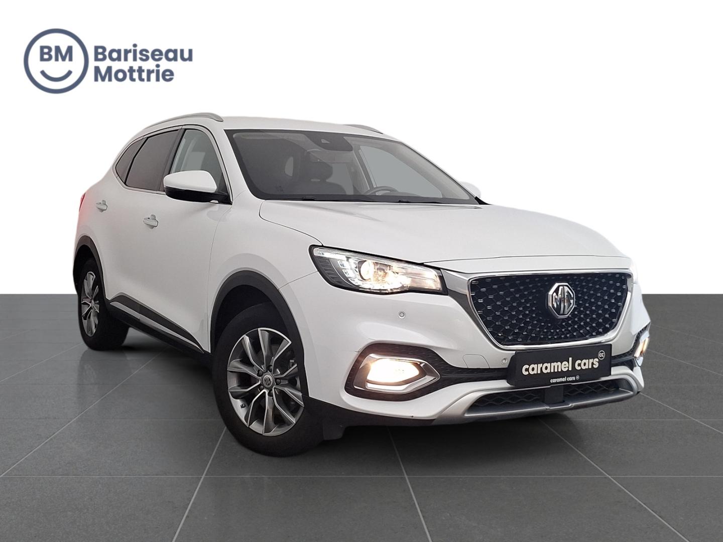 MG HS LUXURY AUTOMAAT *LEDER*CAMERA ACHTER*SENSOREN*ZETELVERWARMING*CARPLAY*DAB*GPS*KLIMAATREGELING*