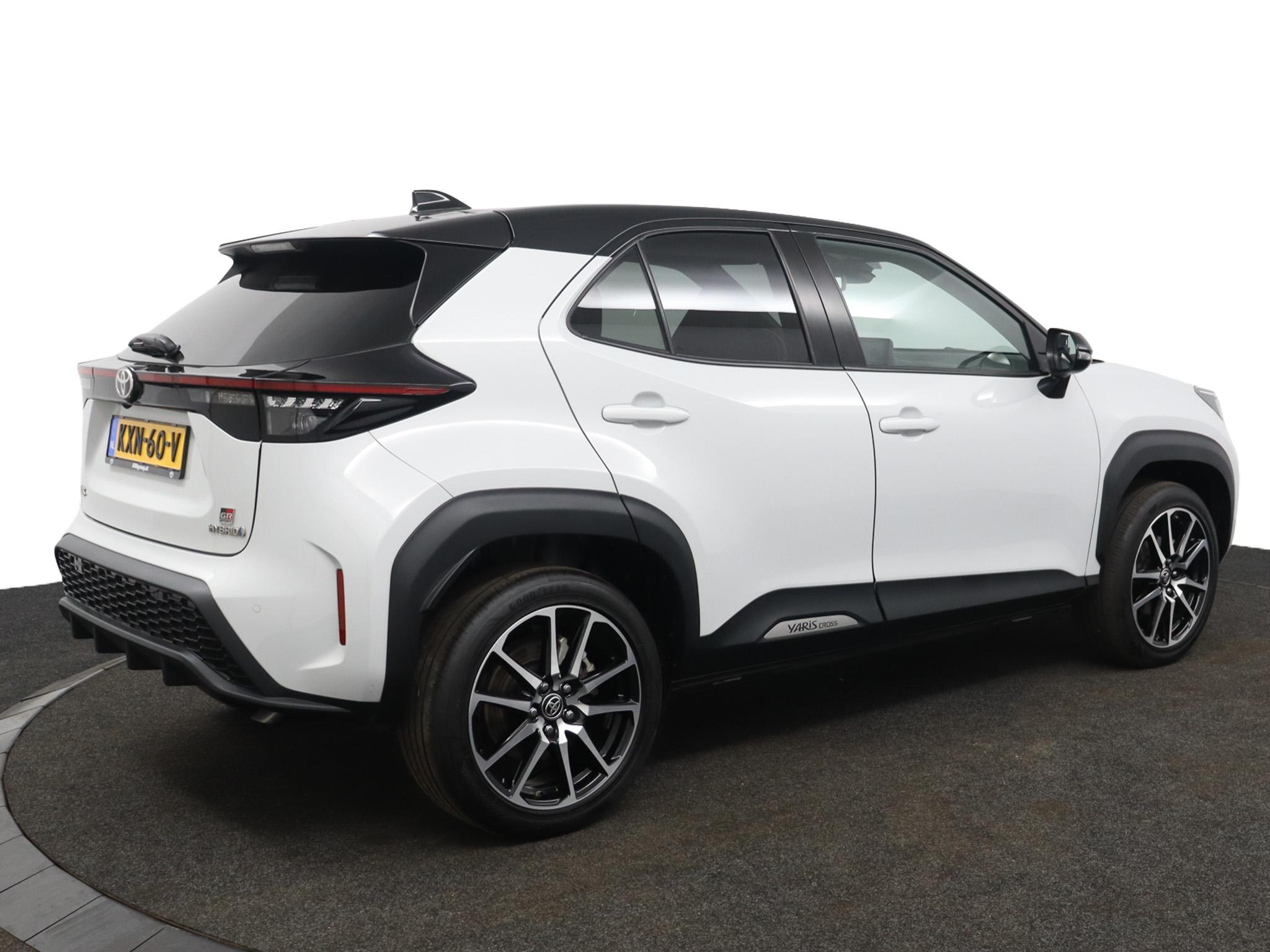 Toyota Yaris Cross 1.5 Hybrid GR Sport - Afbeelding 2