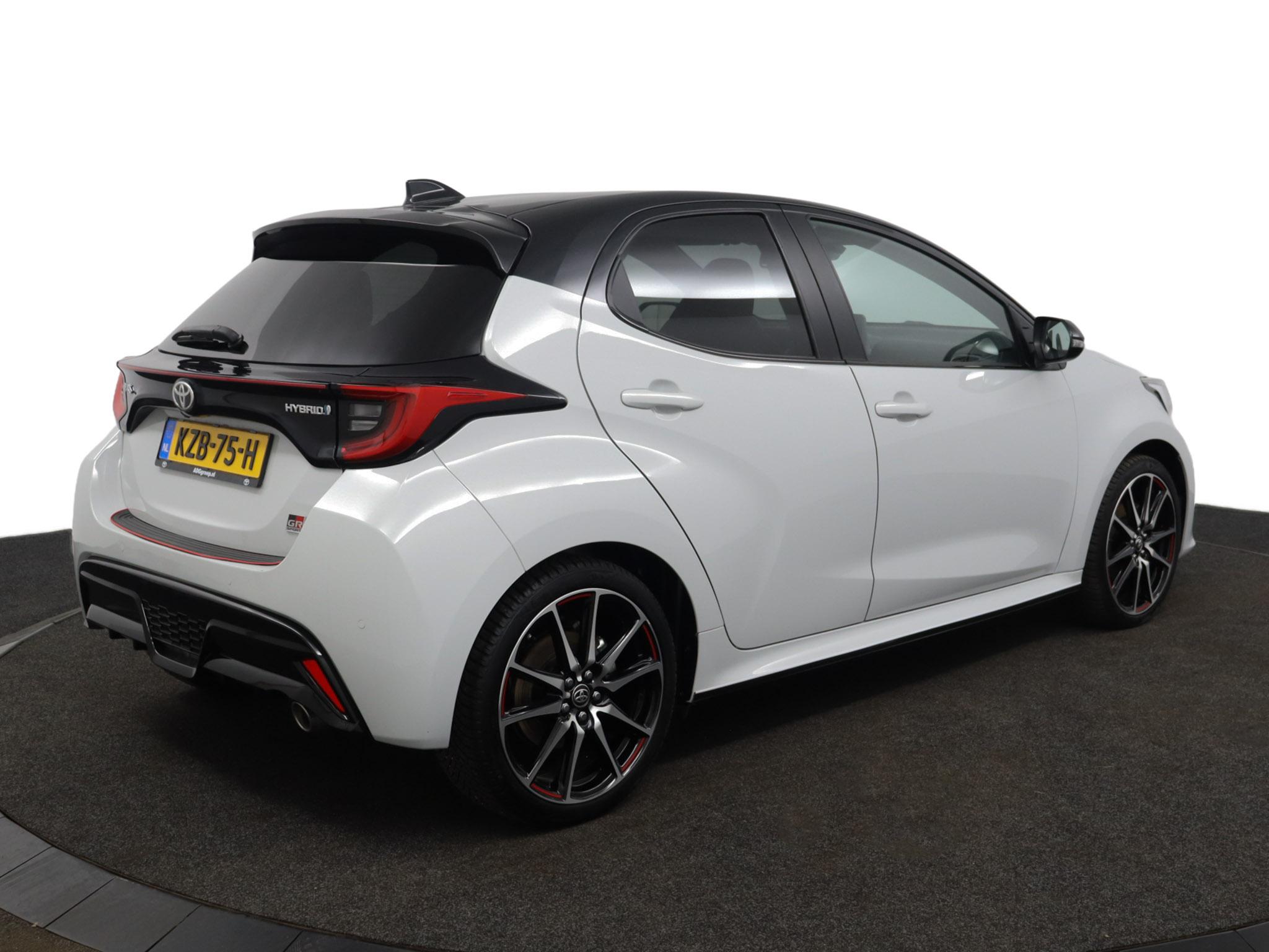 Toyota Yaris 1.5 Hybrid GR Sport - Afbeelding 2