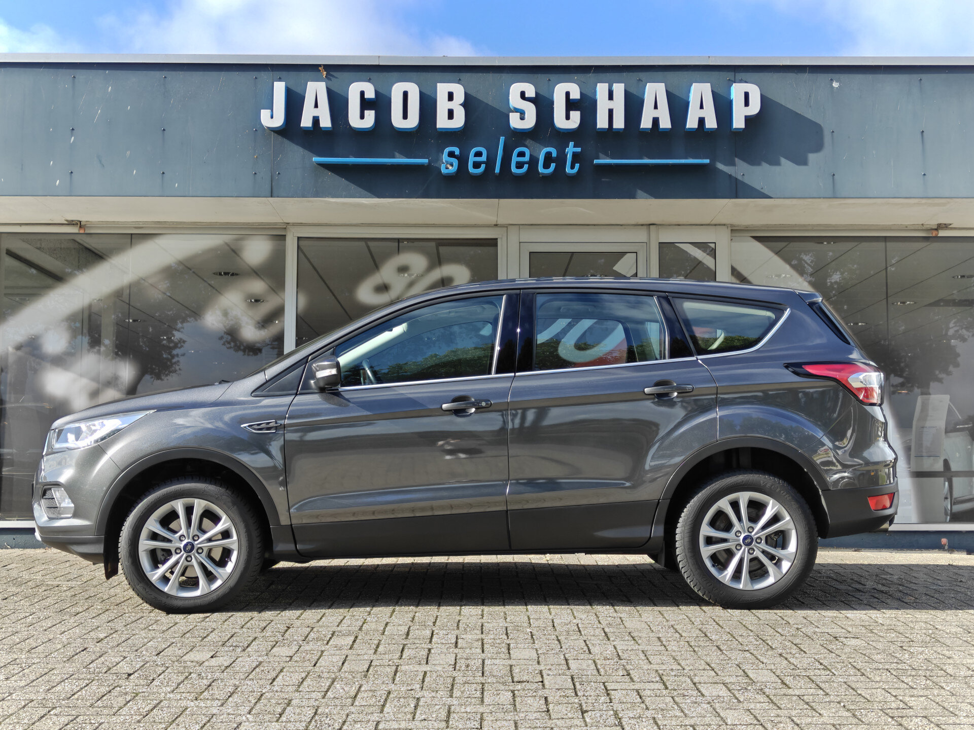 Ford Kuga 1.5 EcoBoost Titanium - Afbeelding 2