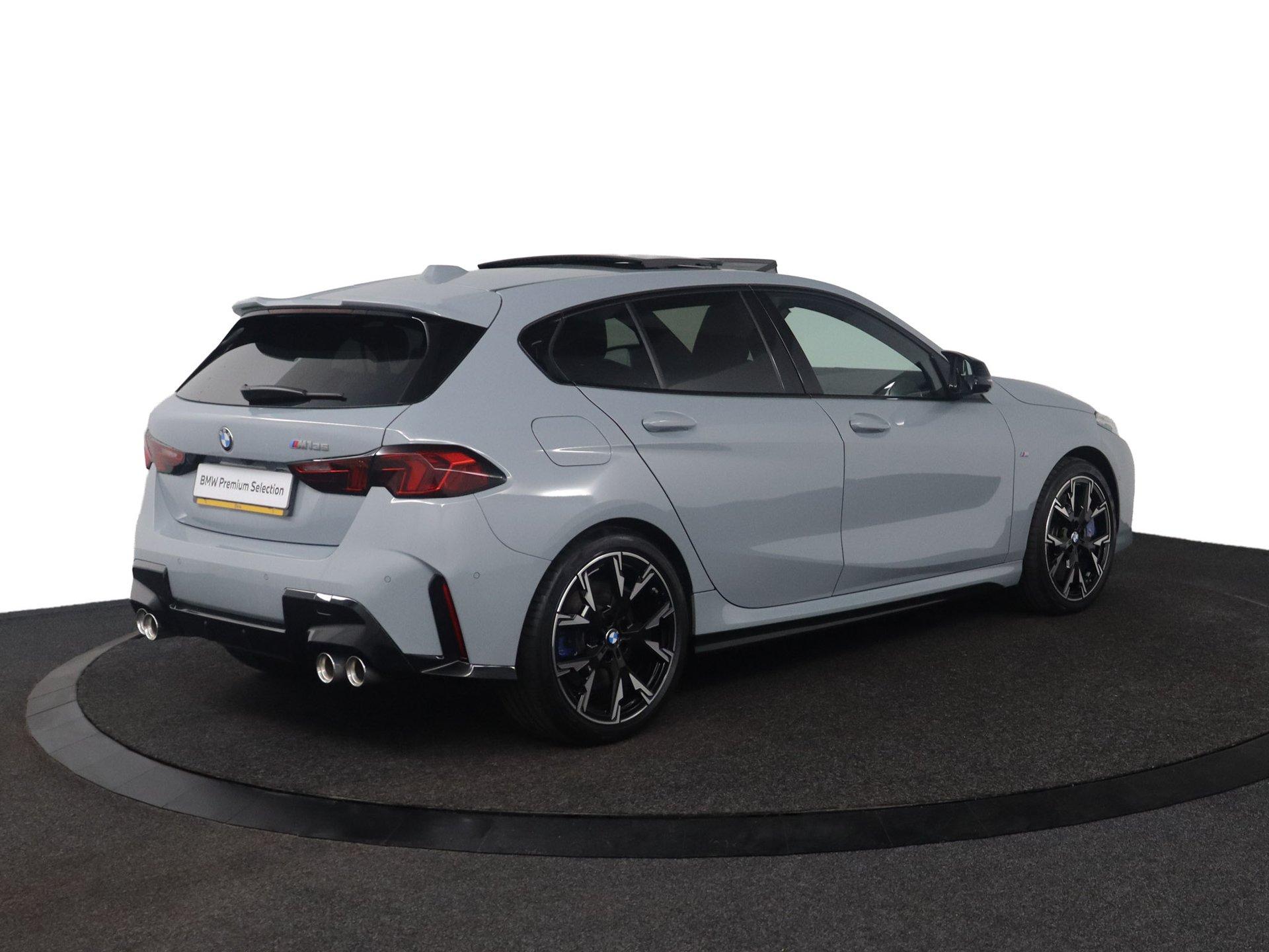 BMW 1 Serie M135 xDrive - Afbeelding 2