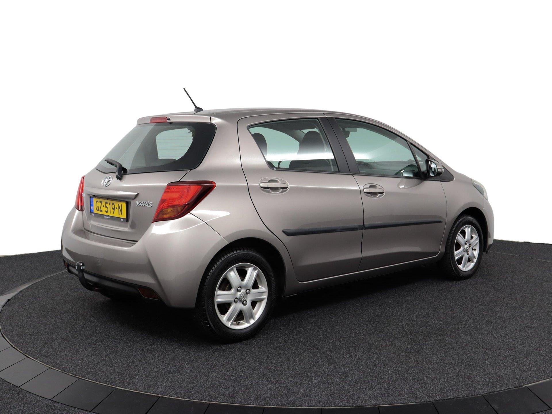 Toyota Yaris 1.3 VVT-i Aspiration - Afbeelding 2
