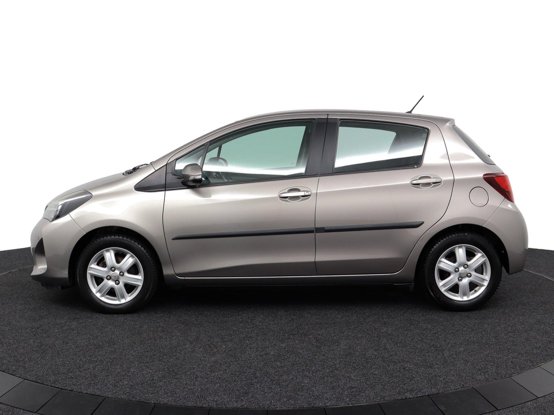 Toyota Yaris 1.3 VVT-i Aspiration - Afbeelding 3