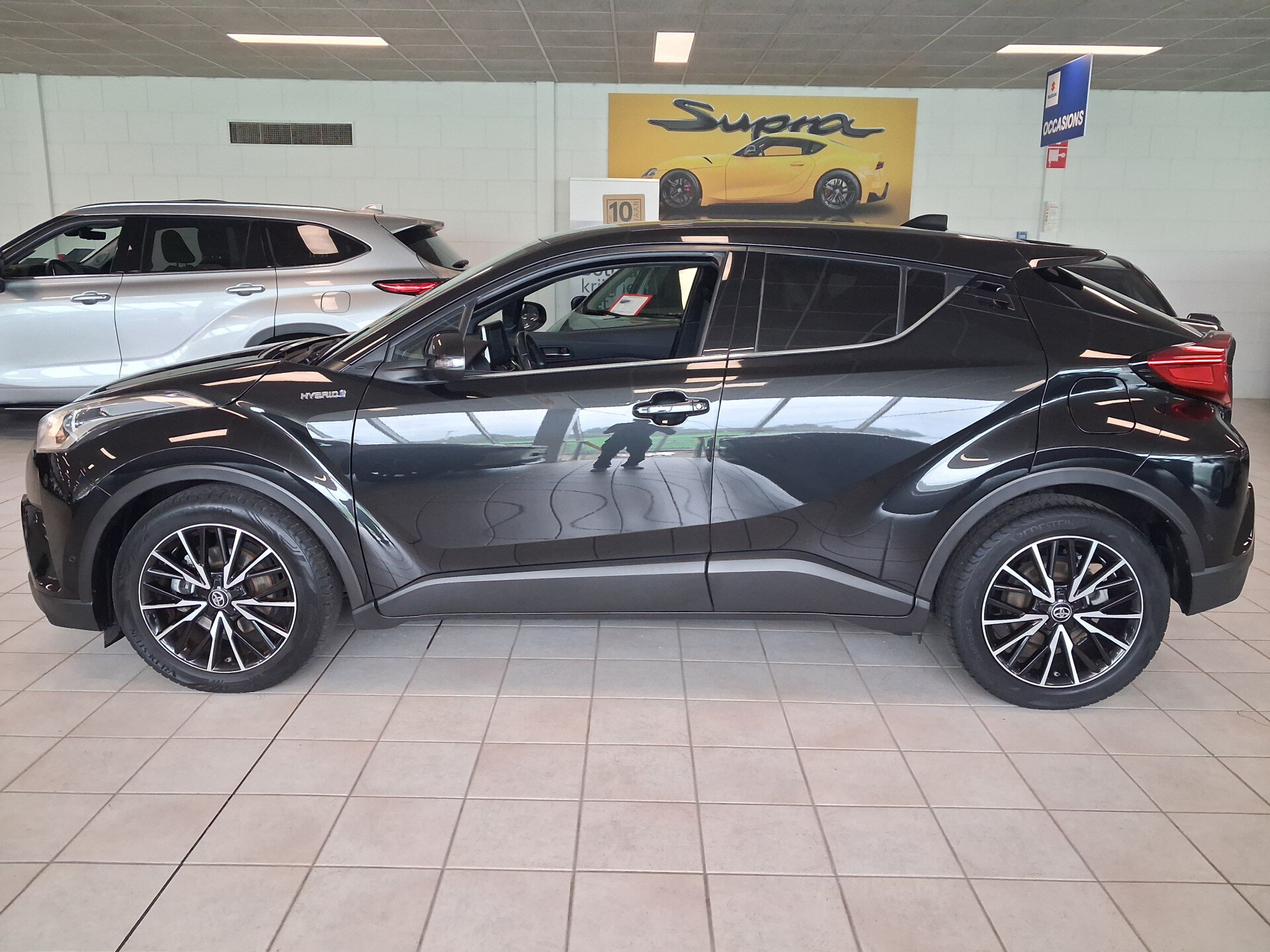 Toyota C-HR 1.8 Hybrid Executive - Afbeelding 3