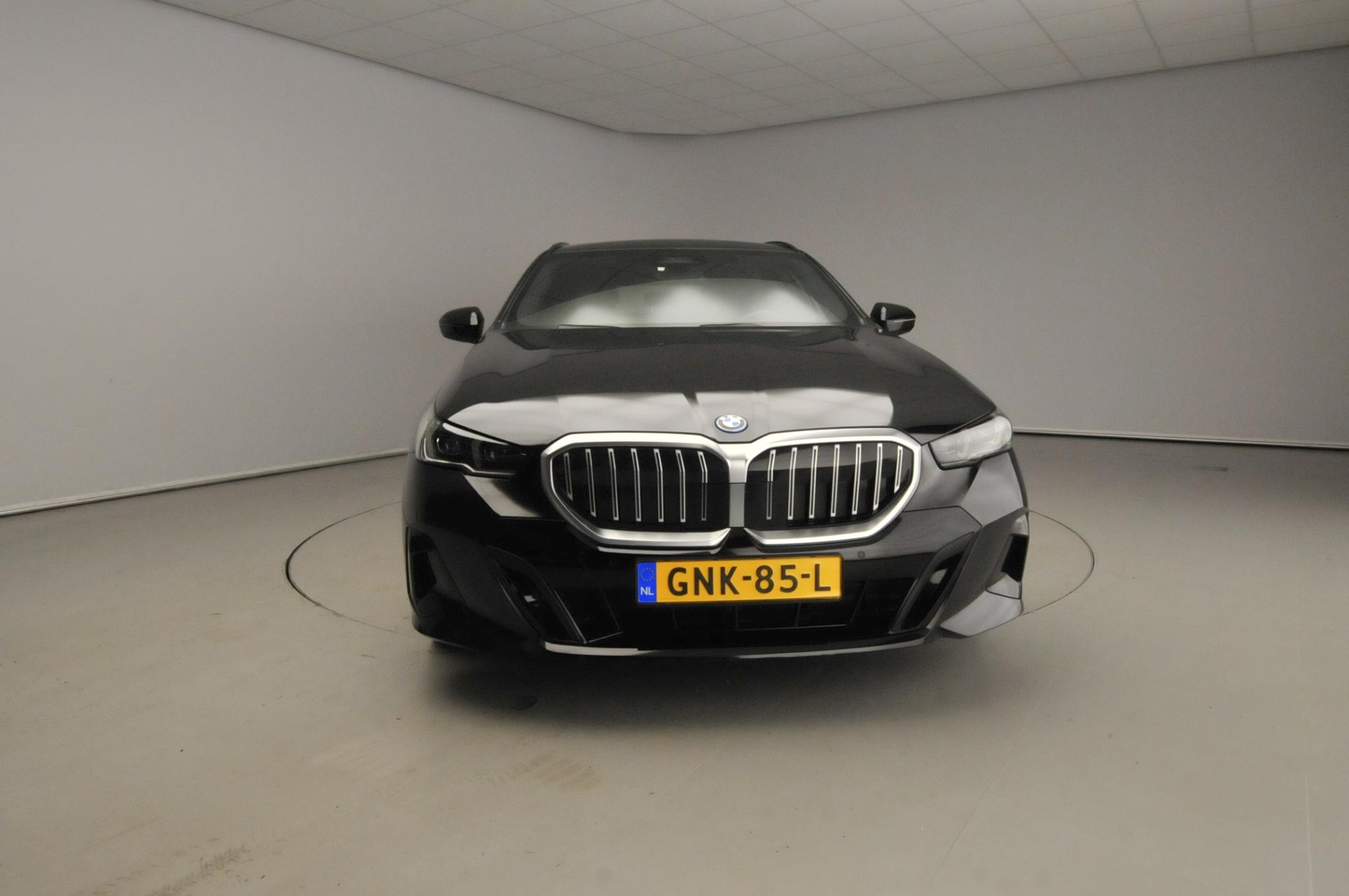 BMW 5 Serie Touring 530e - Afbeelding 5