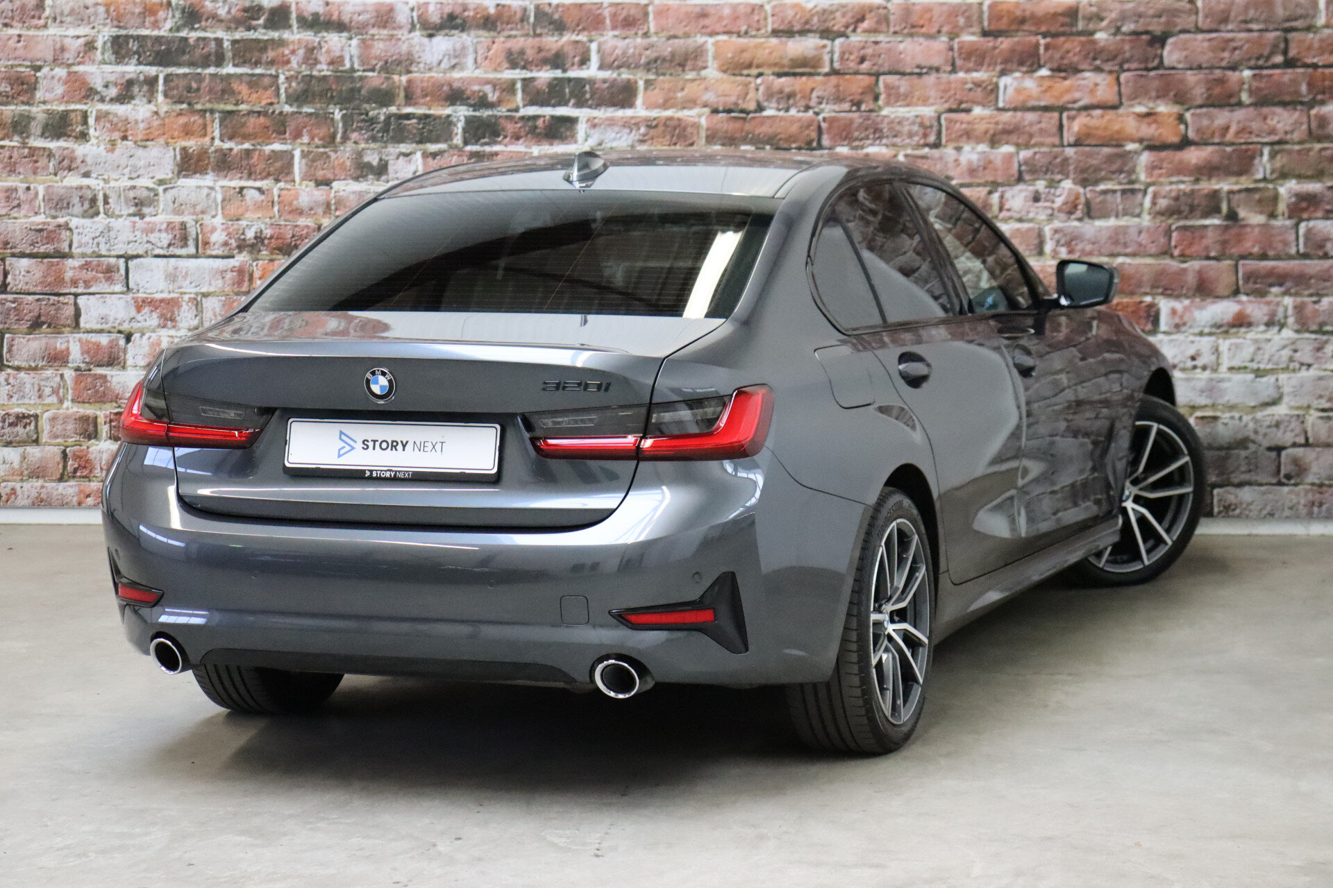 BMW 3 Serie Sedan 320i High Executive Sport Line Automaat - Afbeelding 4