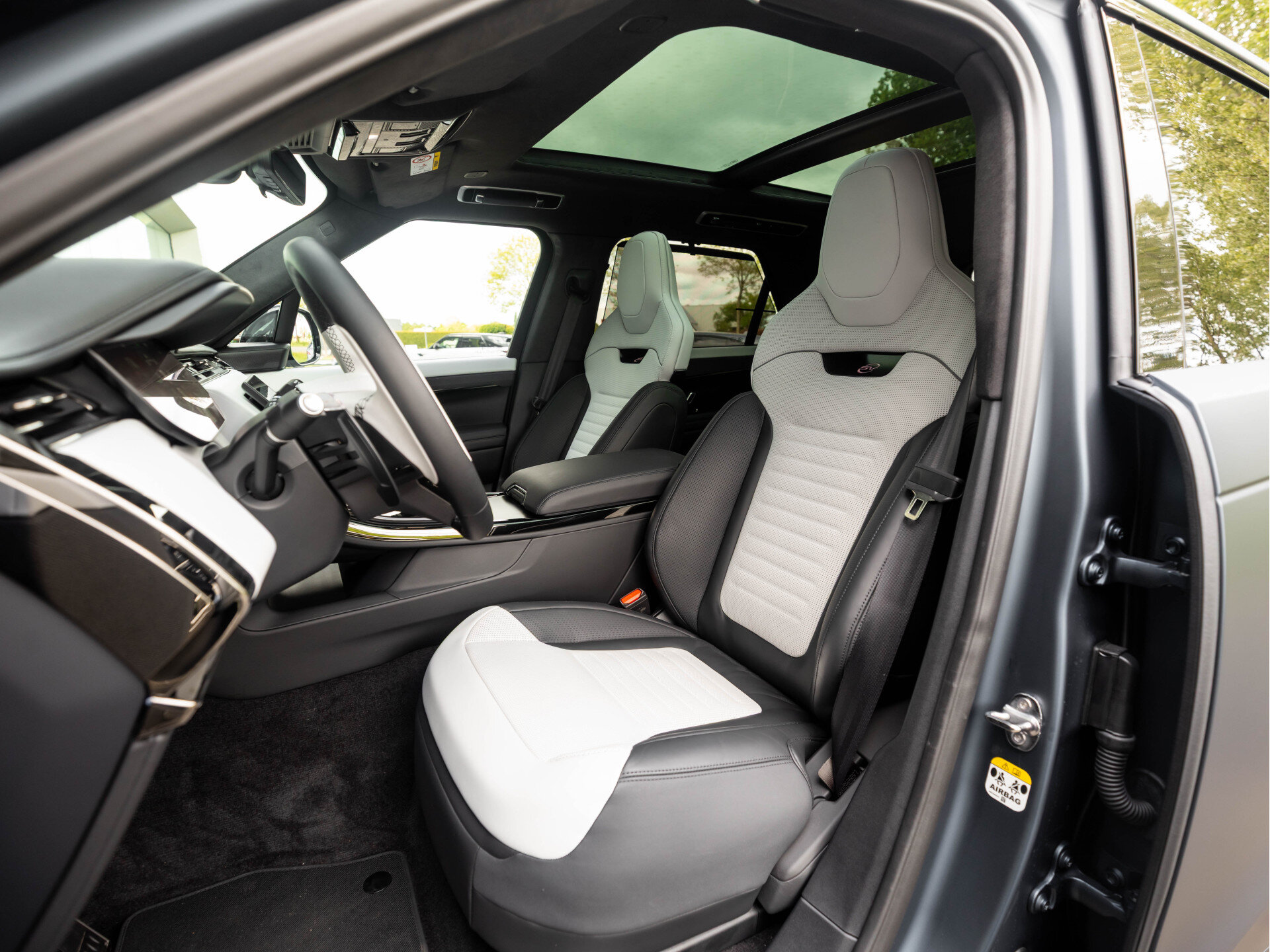 Land Rover Range Rover Sport 4.4 P635 SV Edition Two - Afbeelding 5
