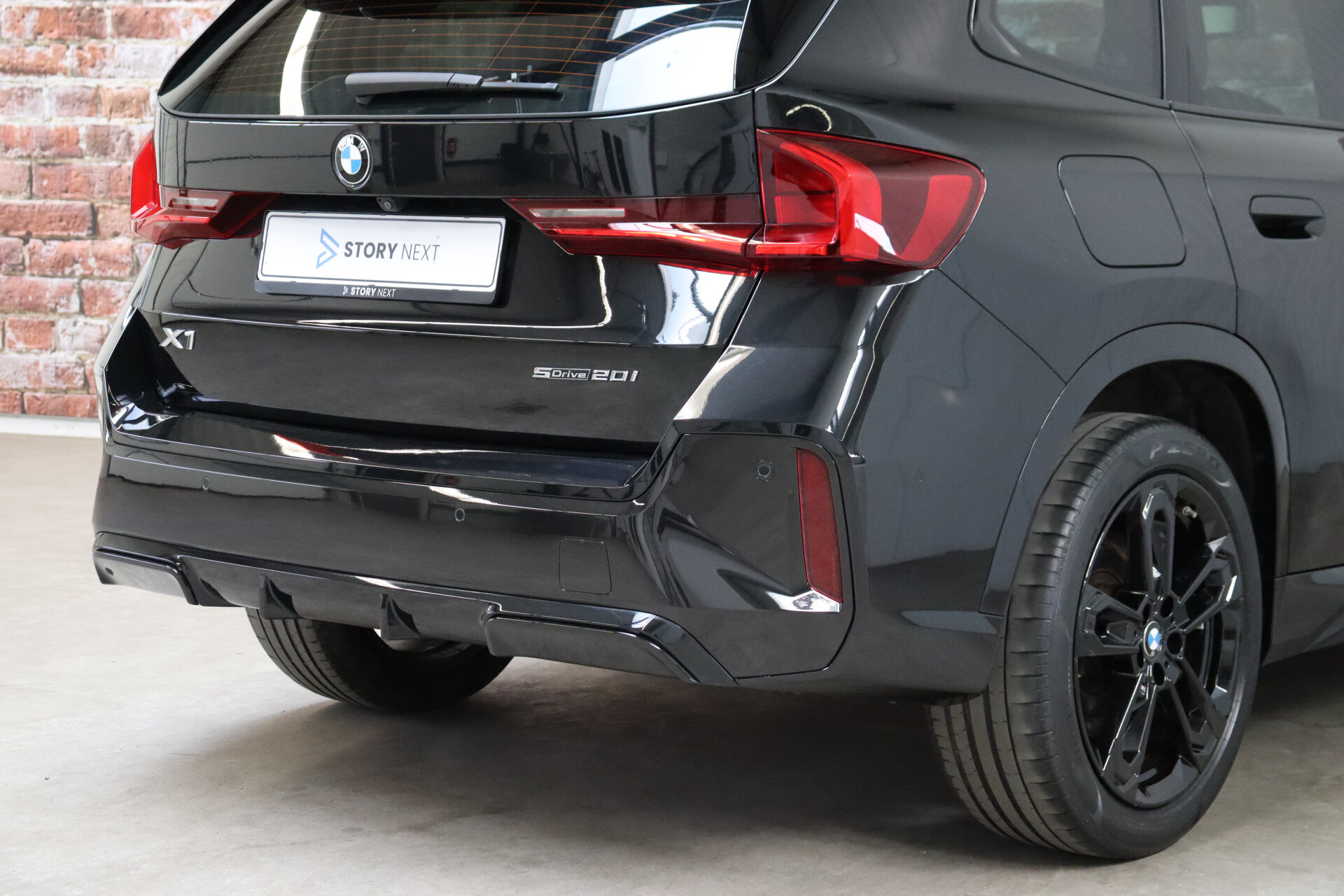BMW X1 sDrive20i Executive M Sport Pakket Automaat - Afbeelding 5