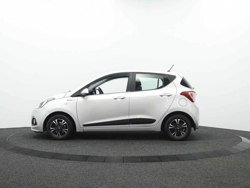 Hyundai i10 1.0i i-Motion Comfort+ | Fietsendrager Thule | All season | Climate control - Afbeelding 5