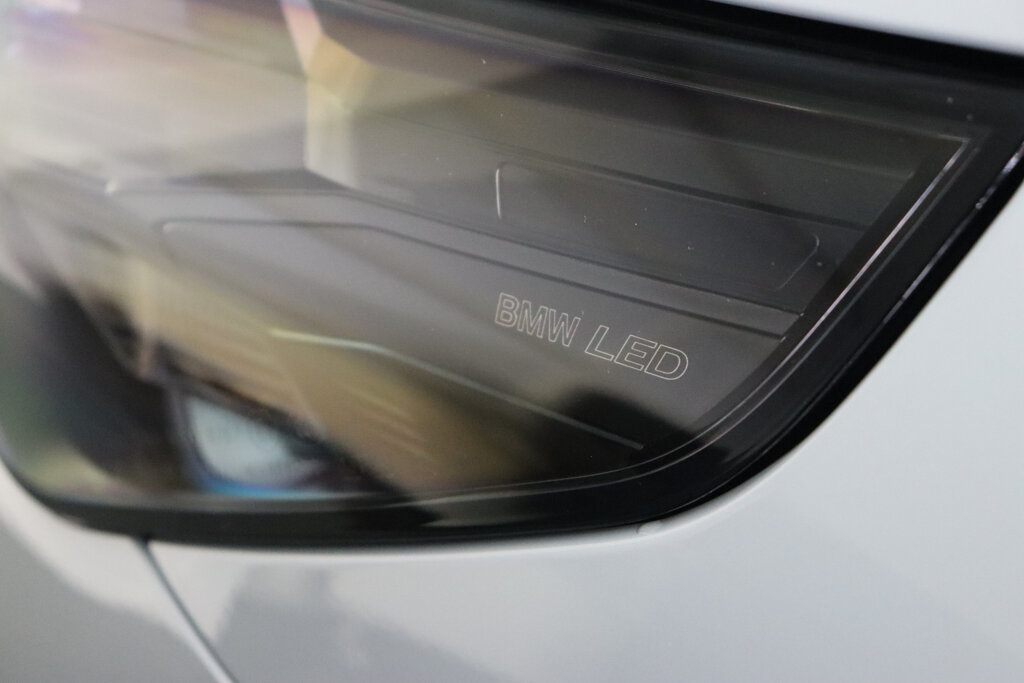 BMW i5 6