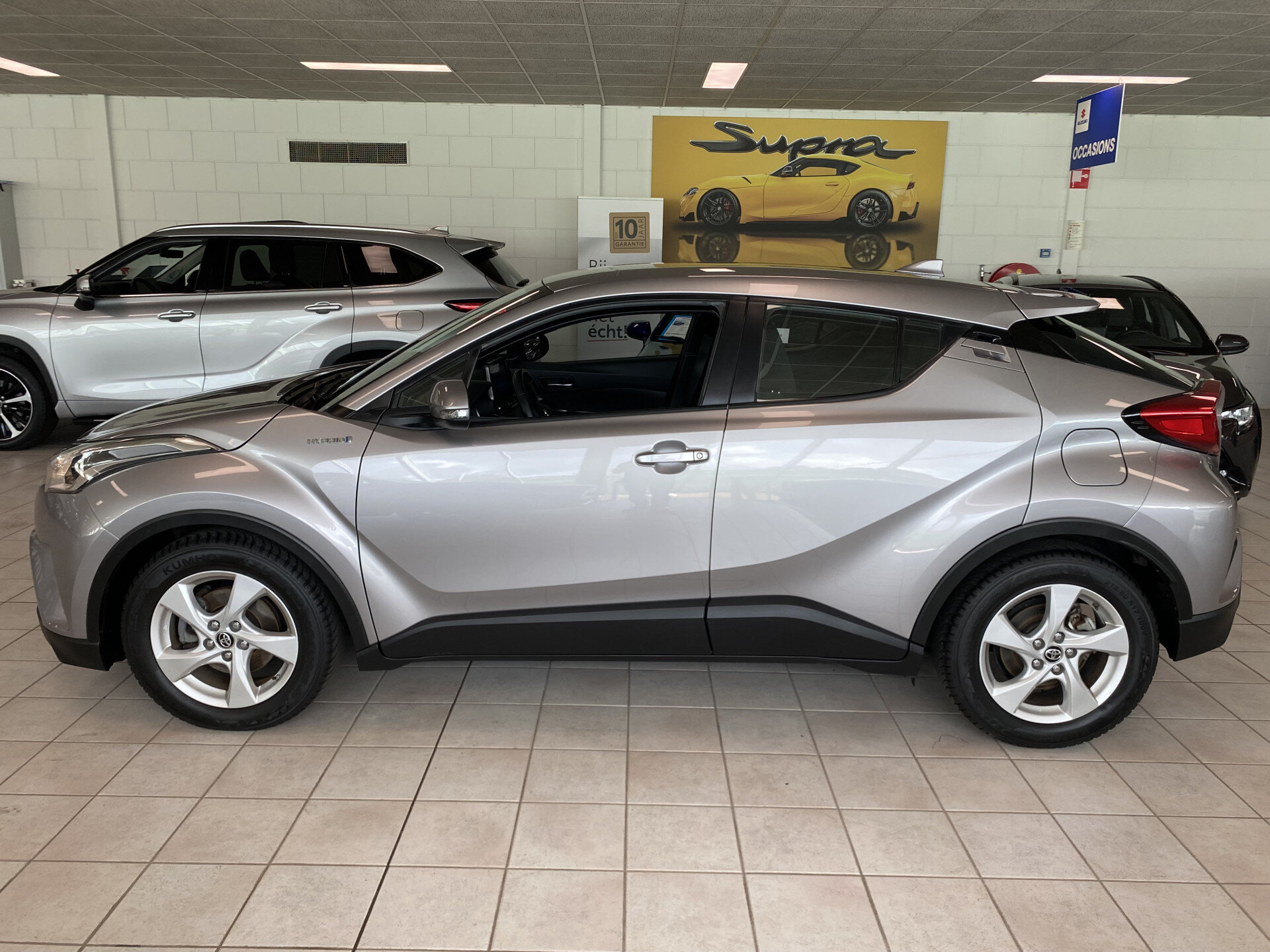 Toyota C-HR 1.8 Hybrid Dynamic - Afbeelding 2