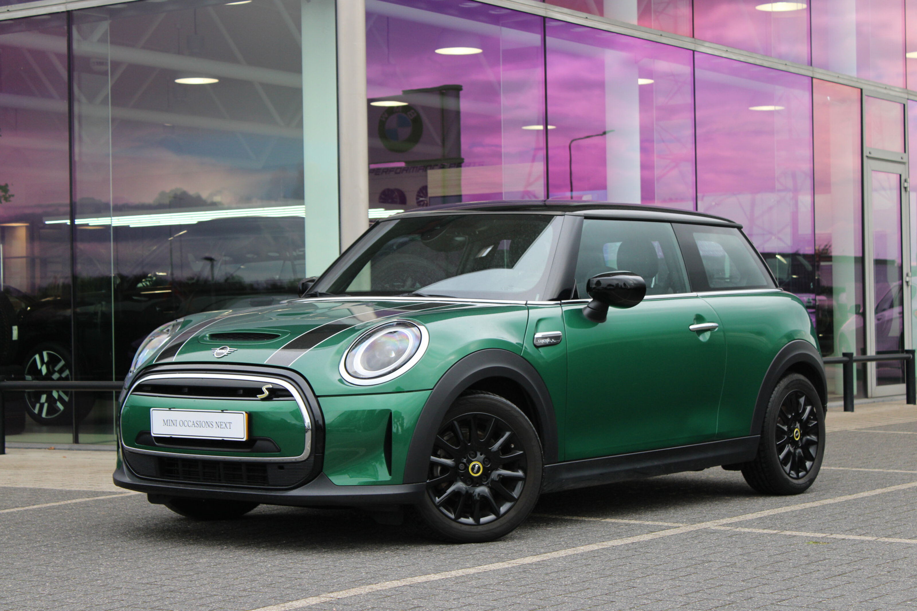 MINI Electric Yours Classic