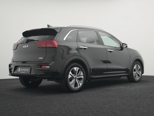 Kia e-Niro ExecutiveLine 64 kWh | Schuifdak | Leder | Stoelventilatie | Camera