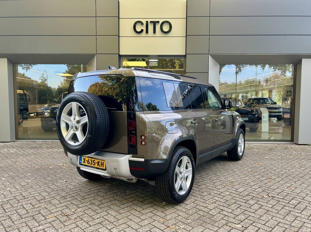 Land Rover Defender - foto 3