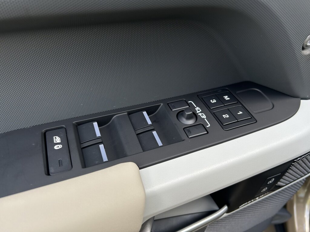 Land Rover Defender - foto 10