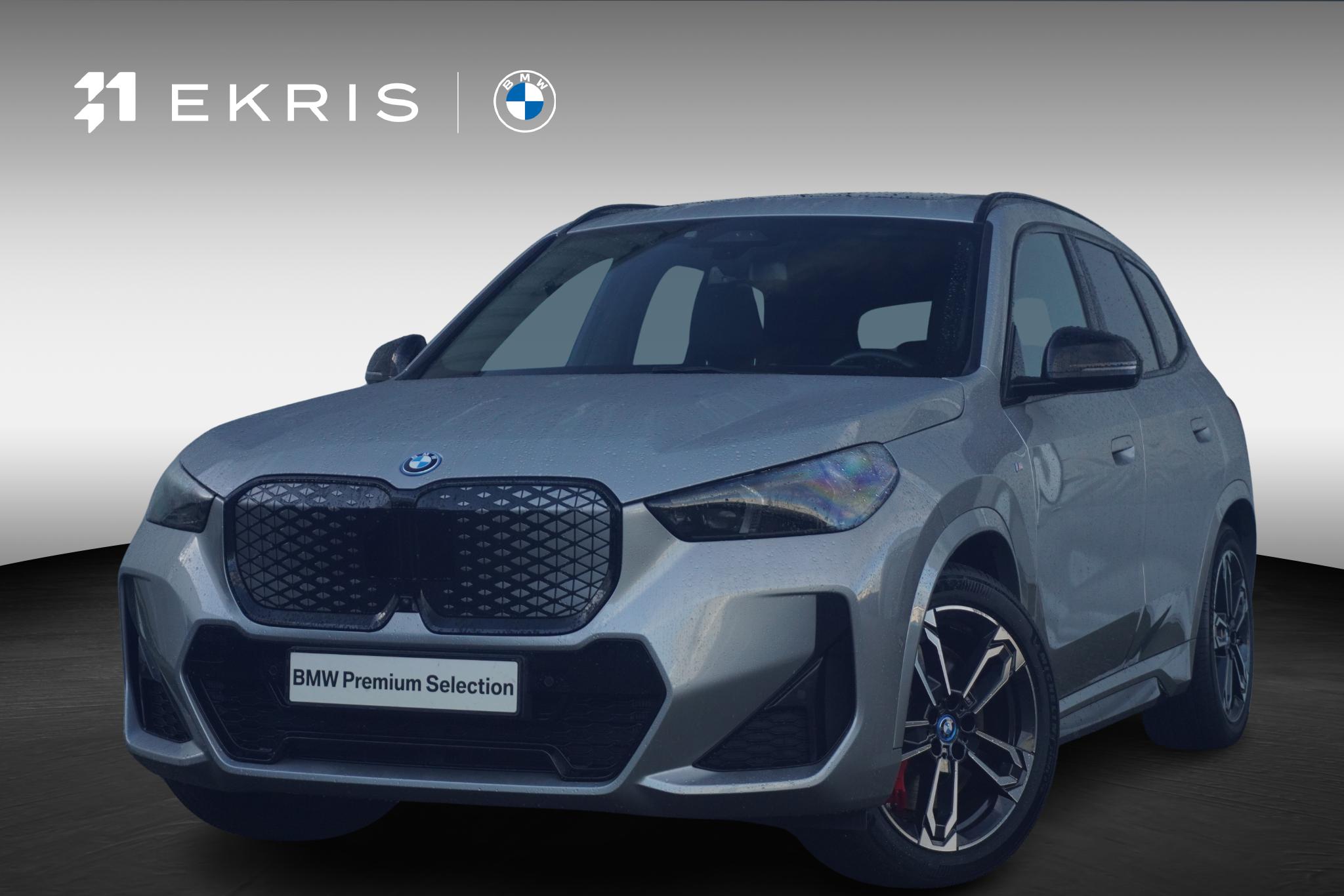 BMW iX1