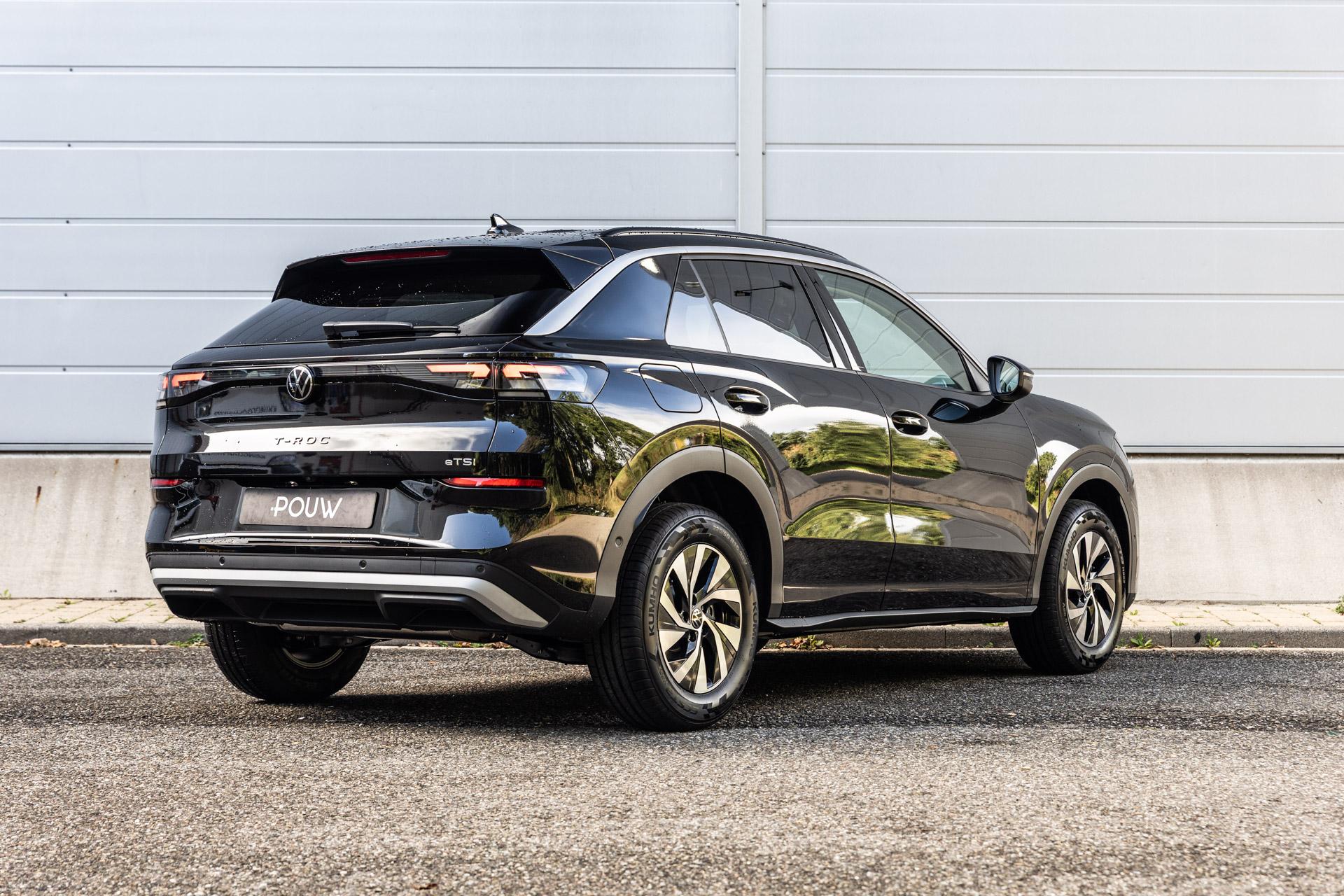 Volkswagen T-Roc 1.5 eTsi 115pk Limited Edition - Afbeelding 2