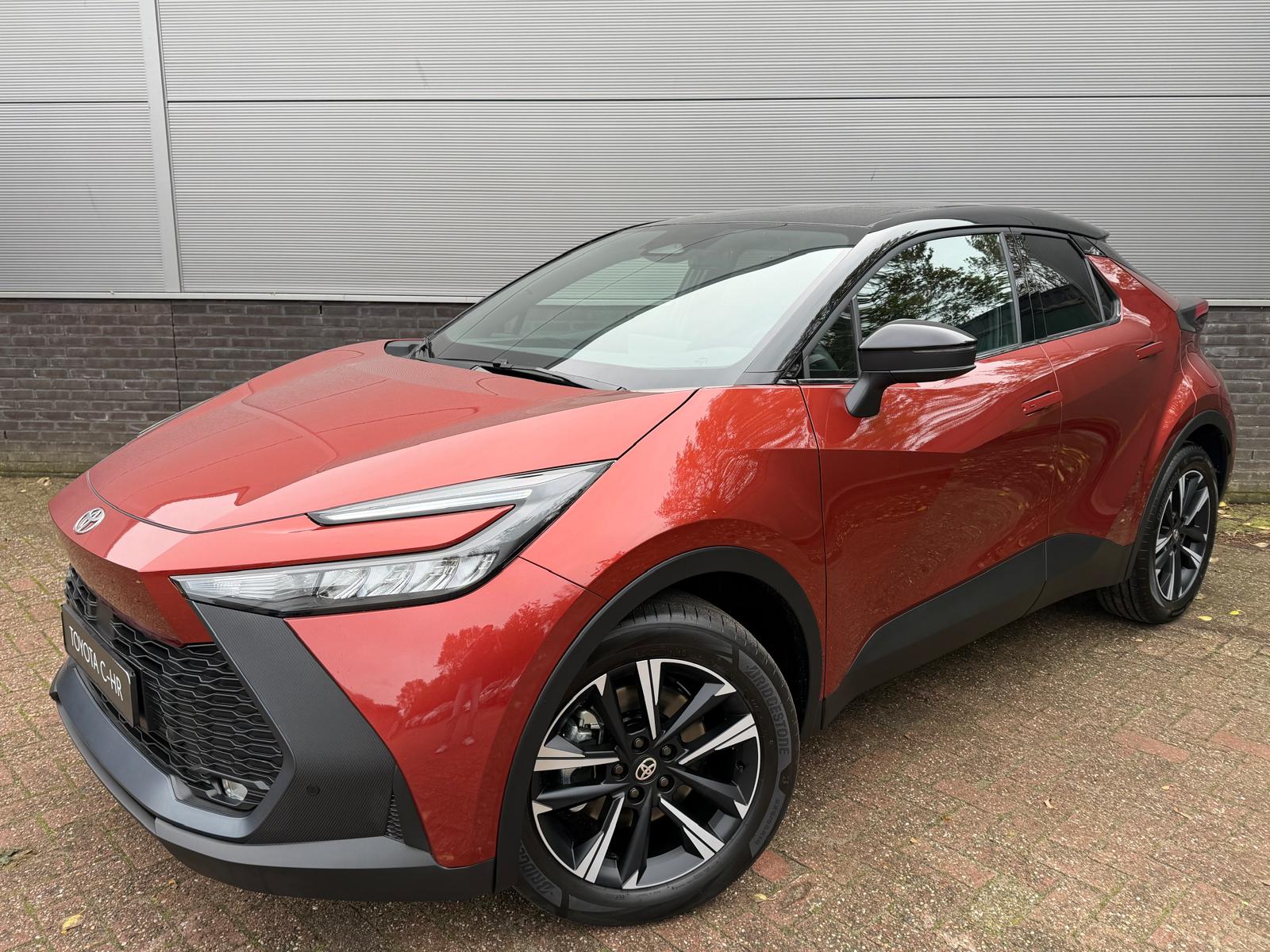 Toyota C-HR 2.0 Plug-in Hybrid 220 Dynamic
