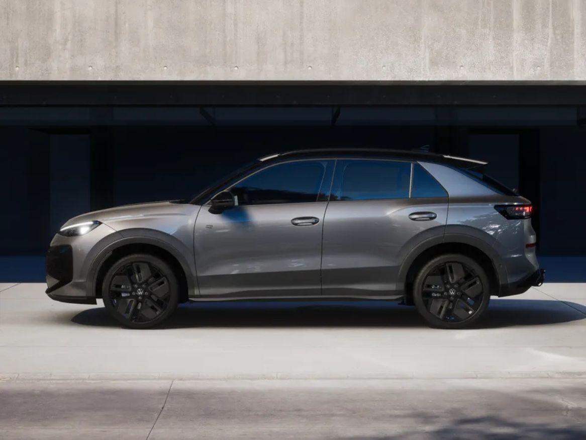 Volkswagen T-Roc R-Line Edition 1.5 Hybrid 125 kW / 170 PK SUV 1 ve - Afbeelding 2