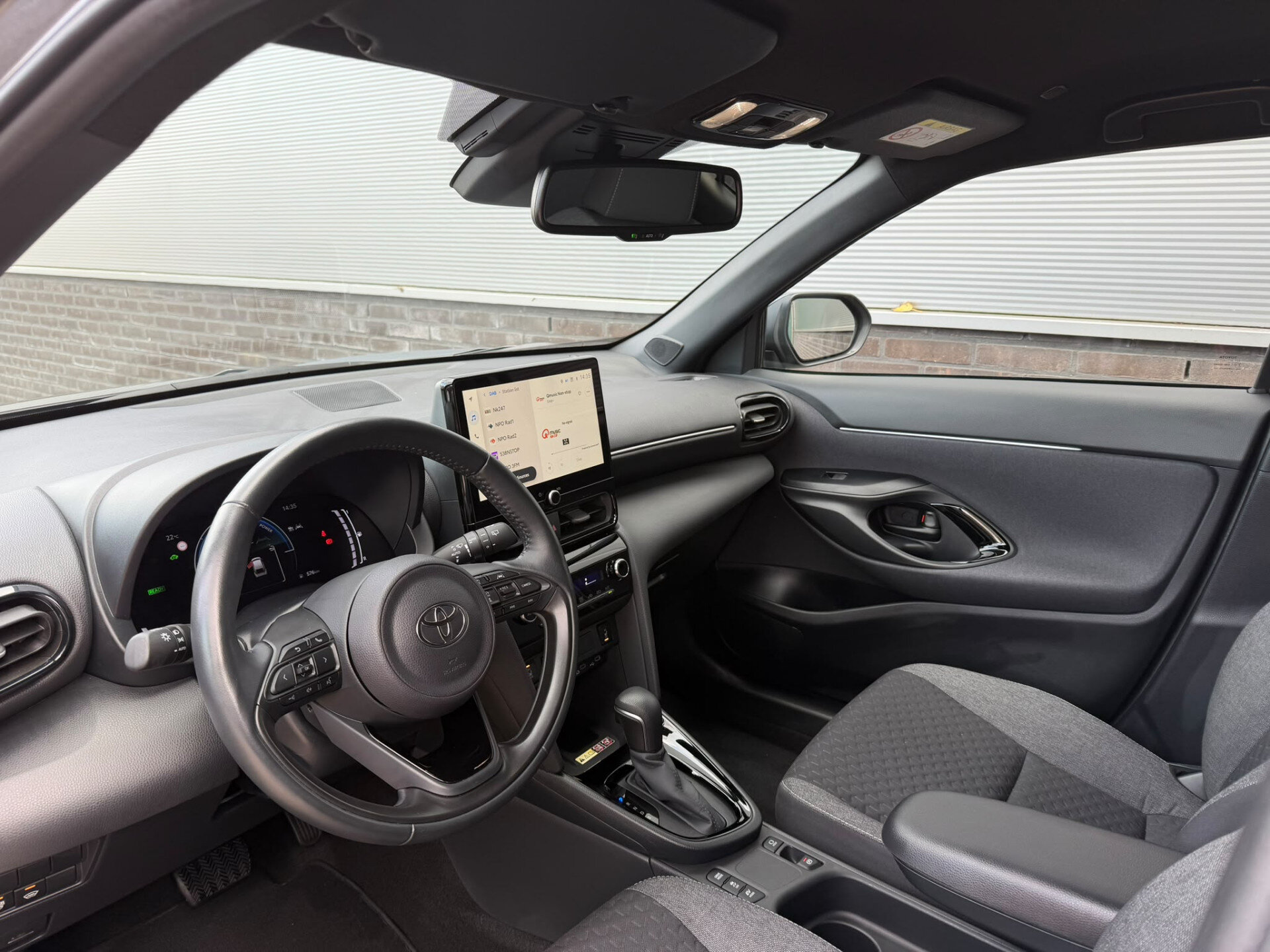 Toyota Yaris Cross 1.5 Hybrid 130 Dynamic Limited met stoel & stuurverwarming - Afbeelding 5