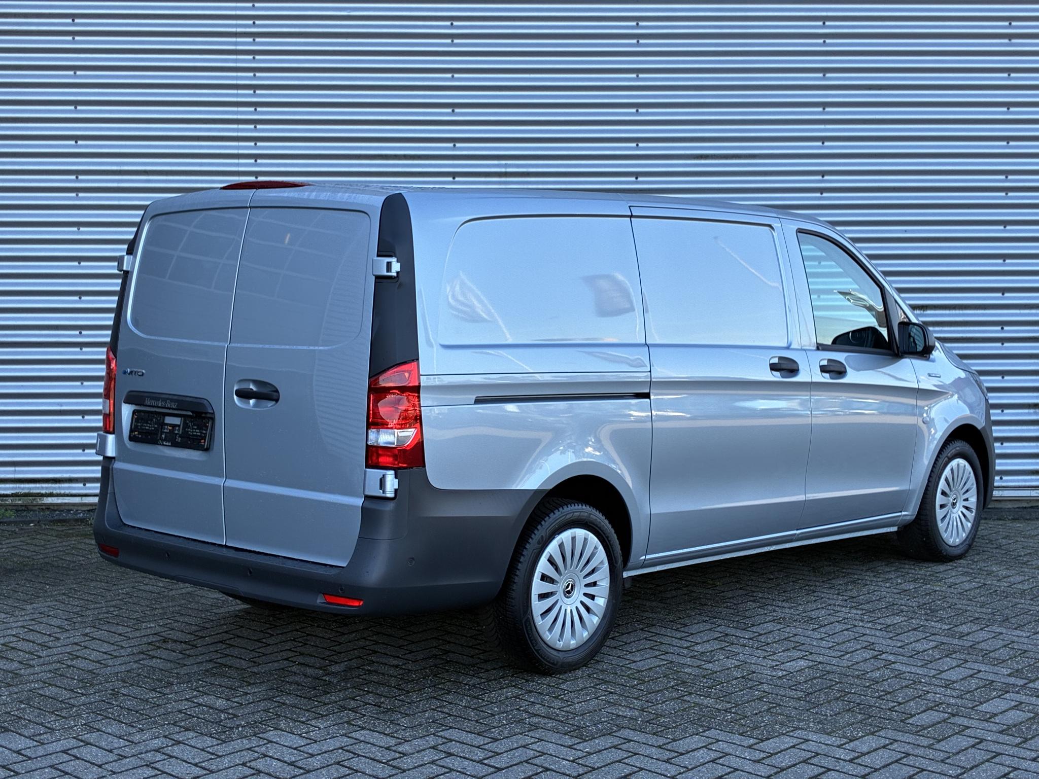 Mercedes-Benz eVito 112 L2 66 kWh Facelift Model - Afbeelding 2