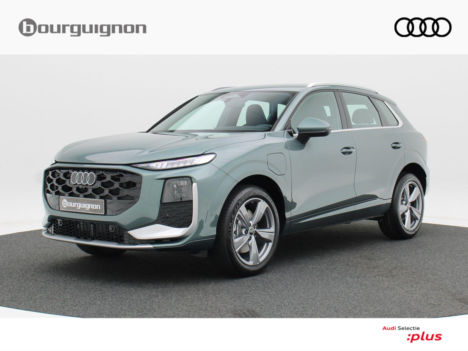 Audi Q3 e-hybrid | S edition | 272 PK Hatchback |
