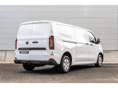 Volkswagen Transporter 2.5 eHybrid 233pk L2H1 30 Life - Afbeelding 2
