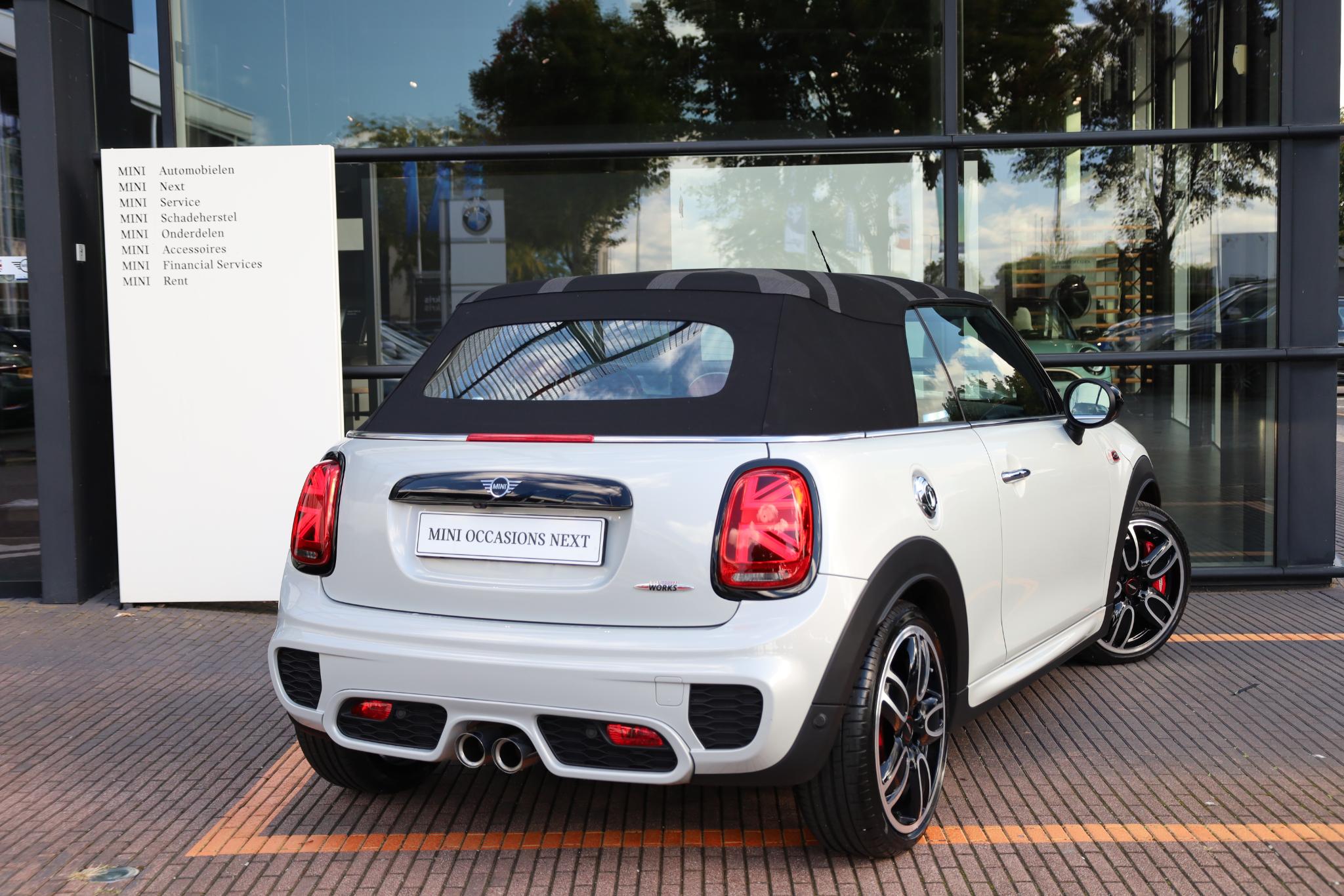MINI Cabrio