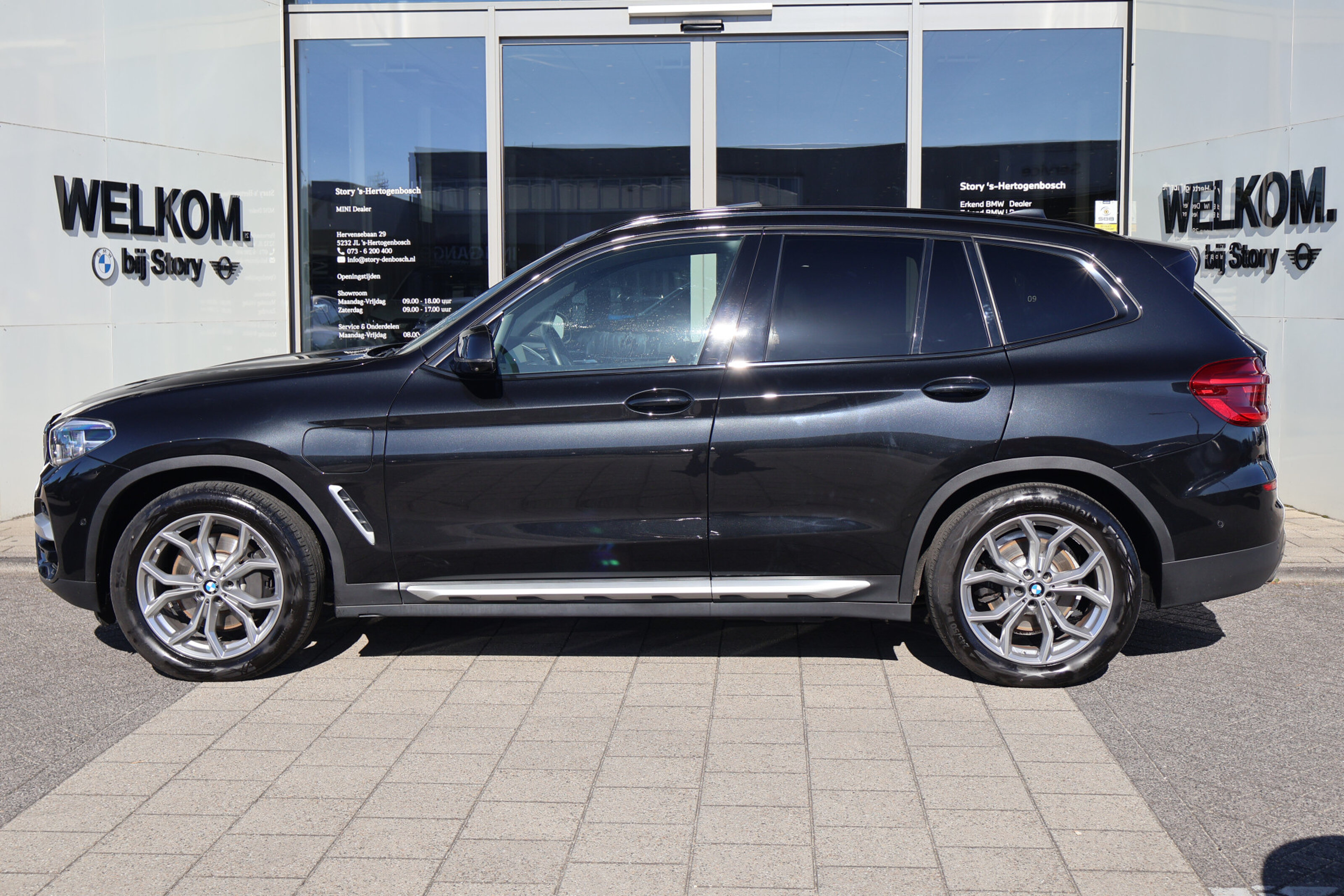 BMW X3 7