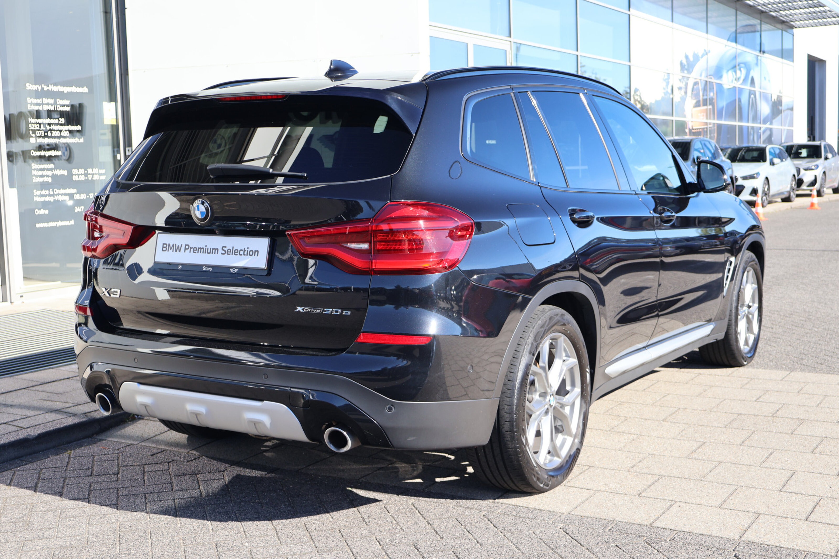 BMW X3 8