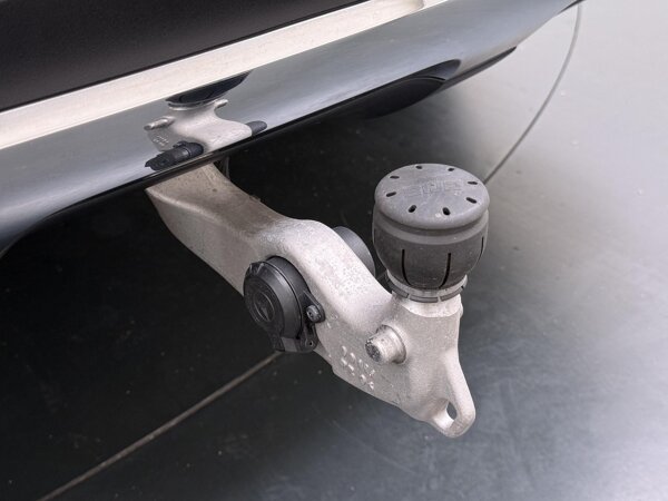 Trekhaak met ESP-aanhangwagenstabilisatie Trekhaak met ESP-aanhangwagenstabilisatie