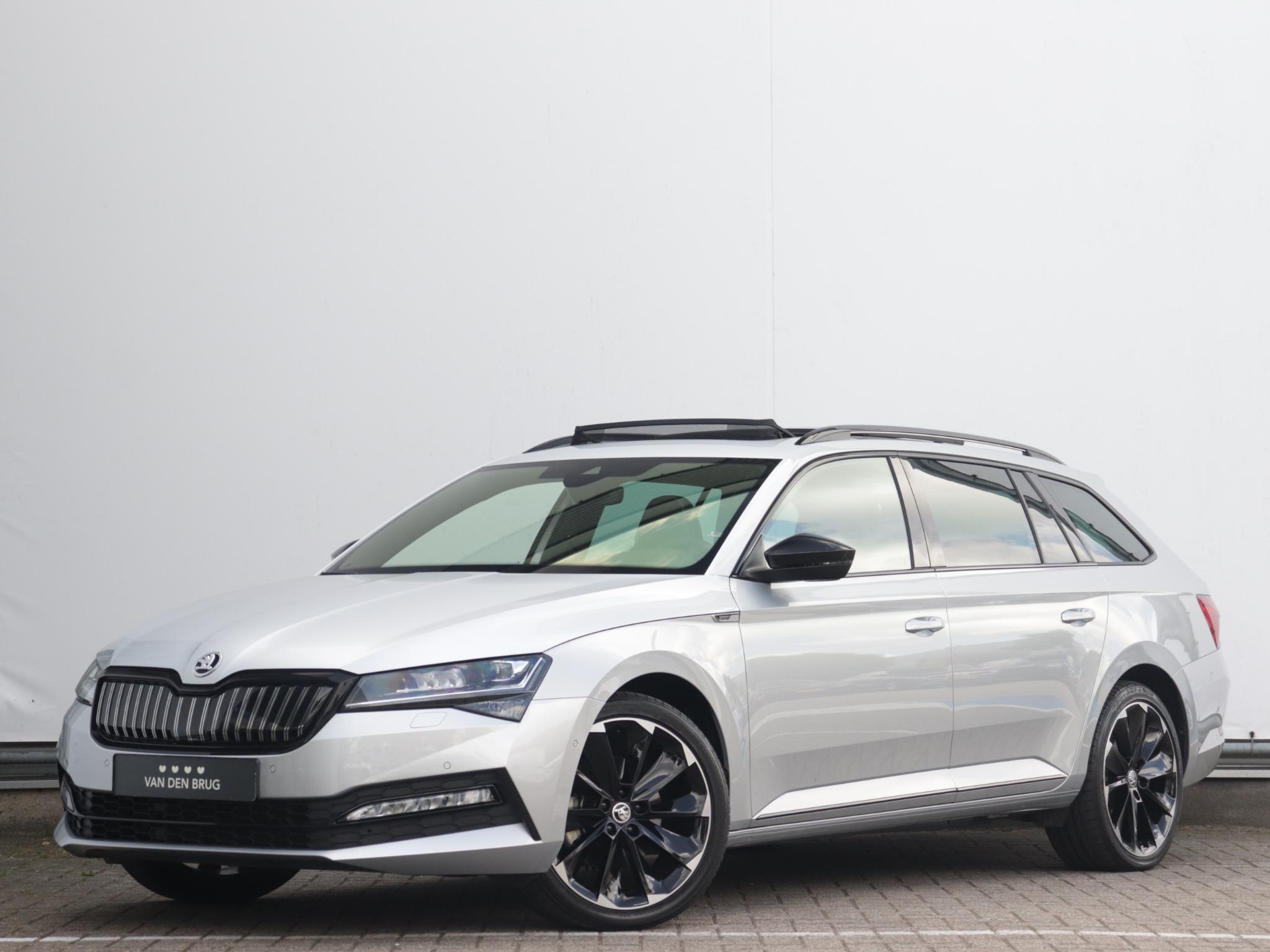 Škoda Superb Combi 1.4 TSI iV Sportline Business
