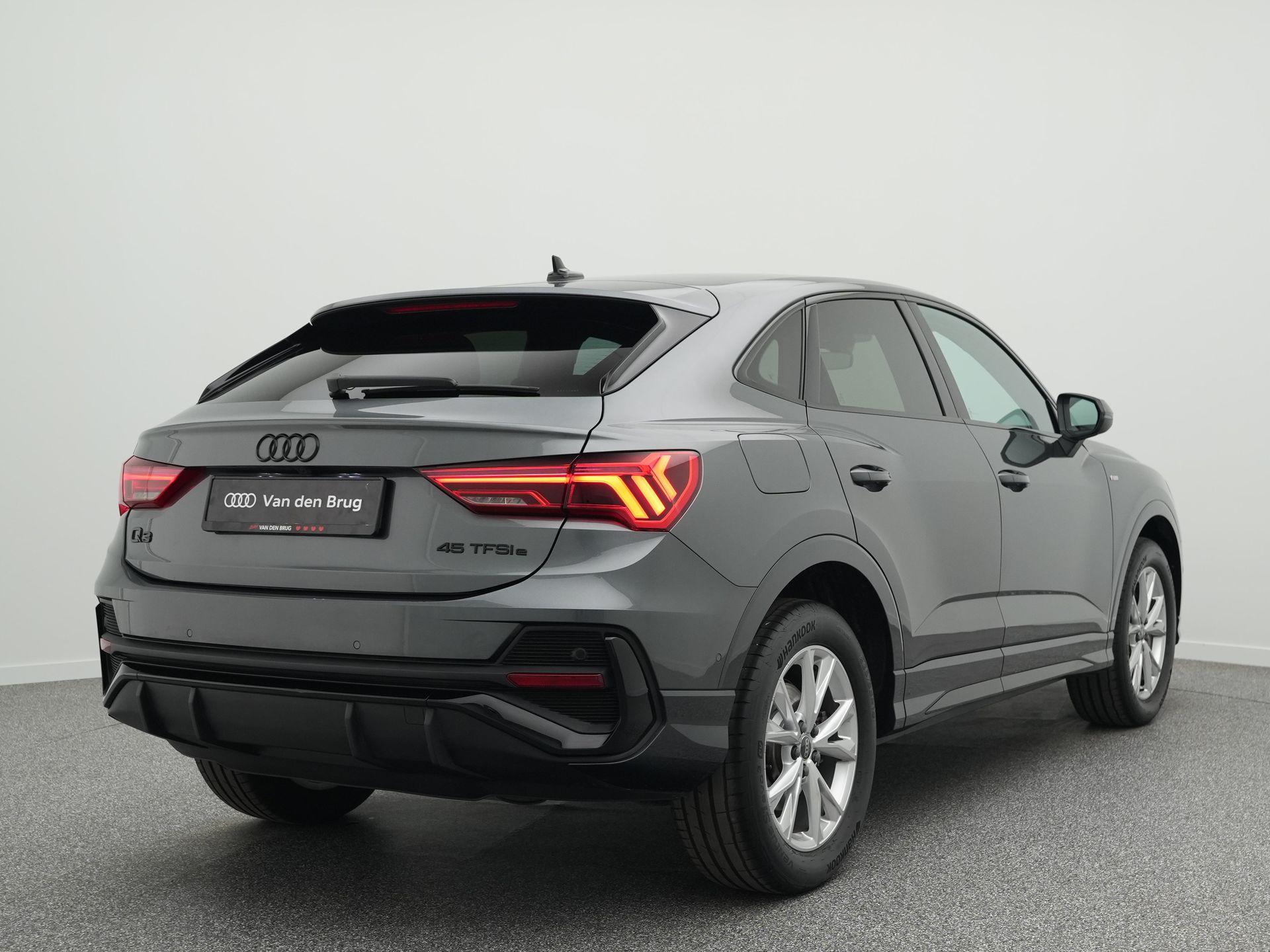 Audi Q3 Sportback S Edition 45 TFSI e 245 PK