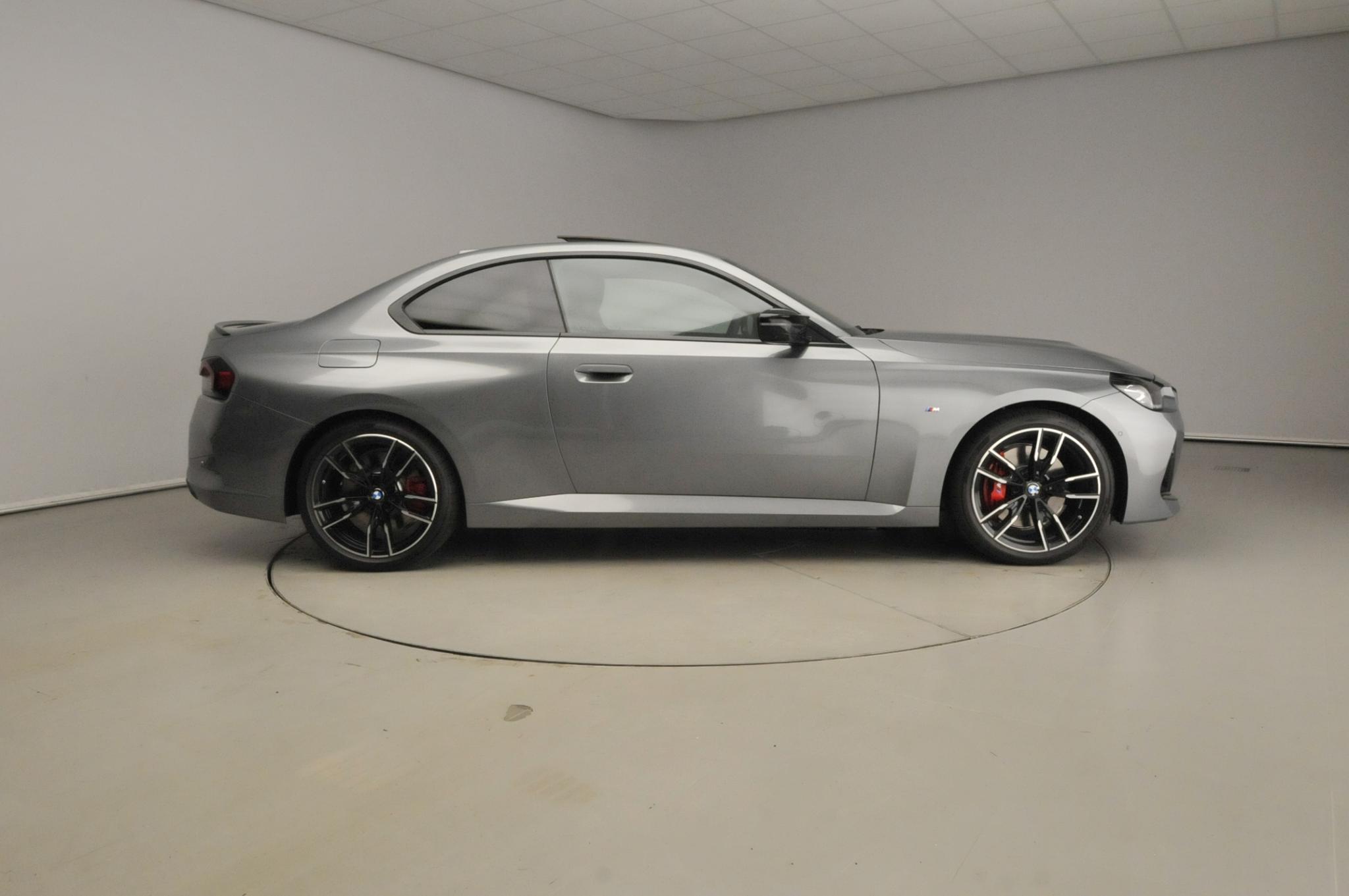 BMW 2 Serie Coupé M240i xDrive - Afbeelding 4