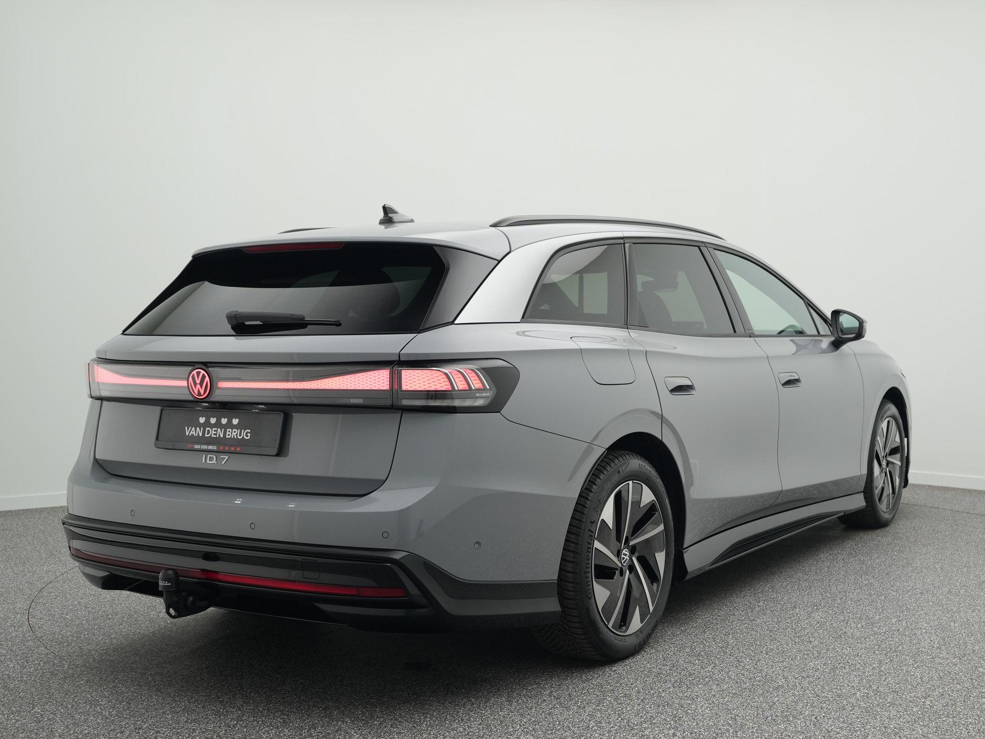 Volkswagen ID.7 Tourer Pro 77 kWh 286 PK