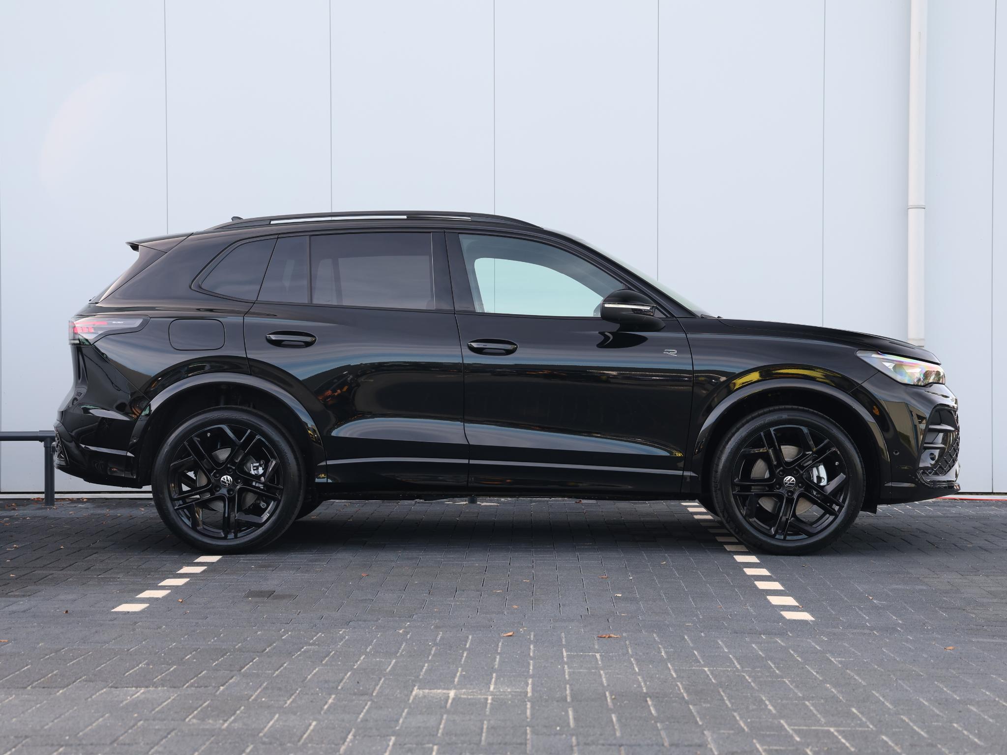 Volkswagen Tiguan R-Line Edition 1.5 eHybrid 272 PK