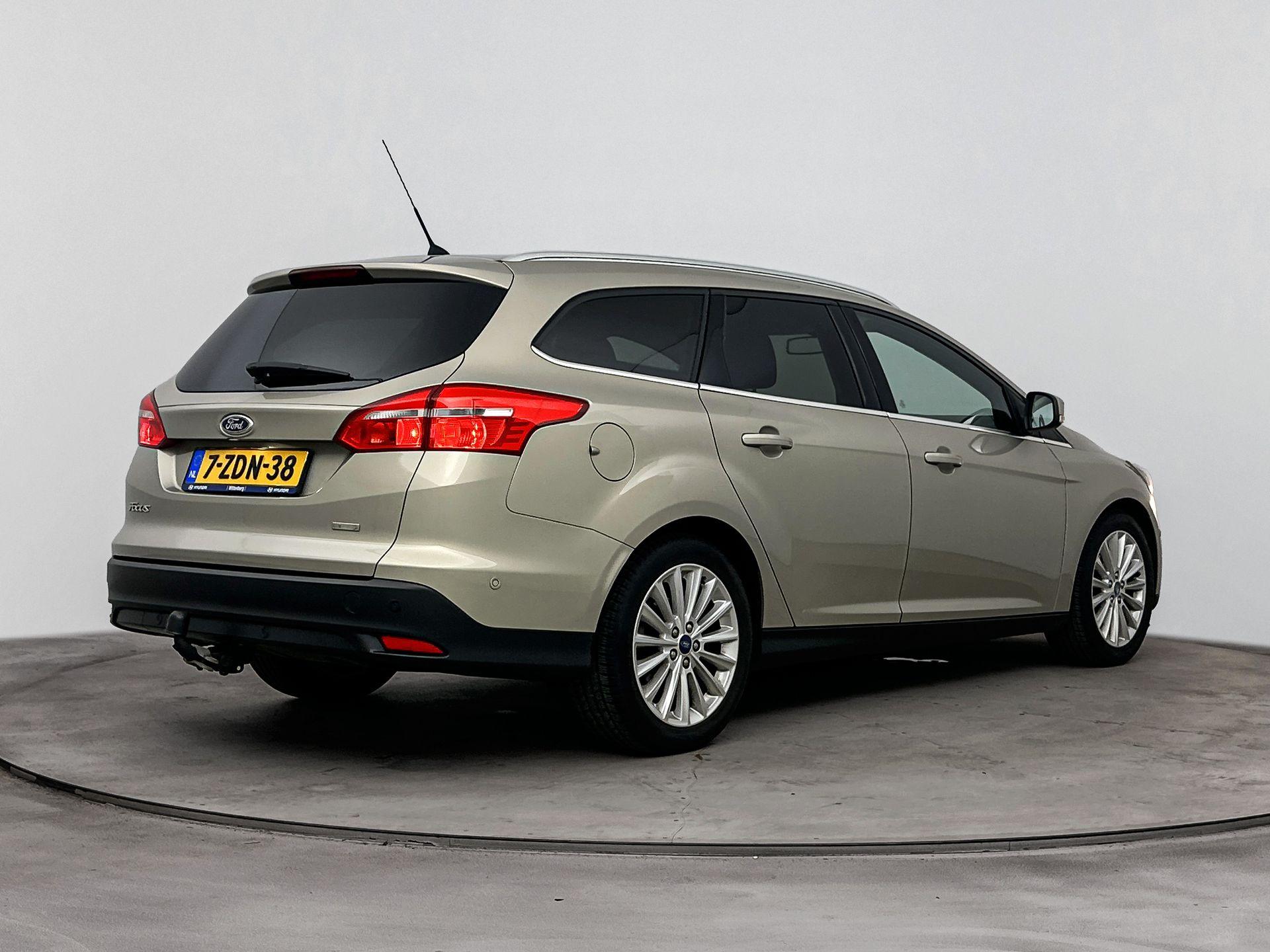 Ford Focus Wagon 1.0 TITANIUM EDITION