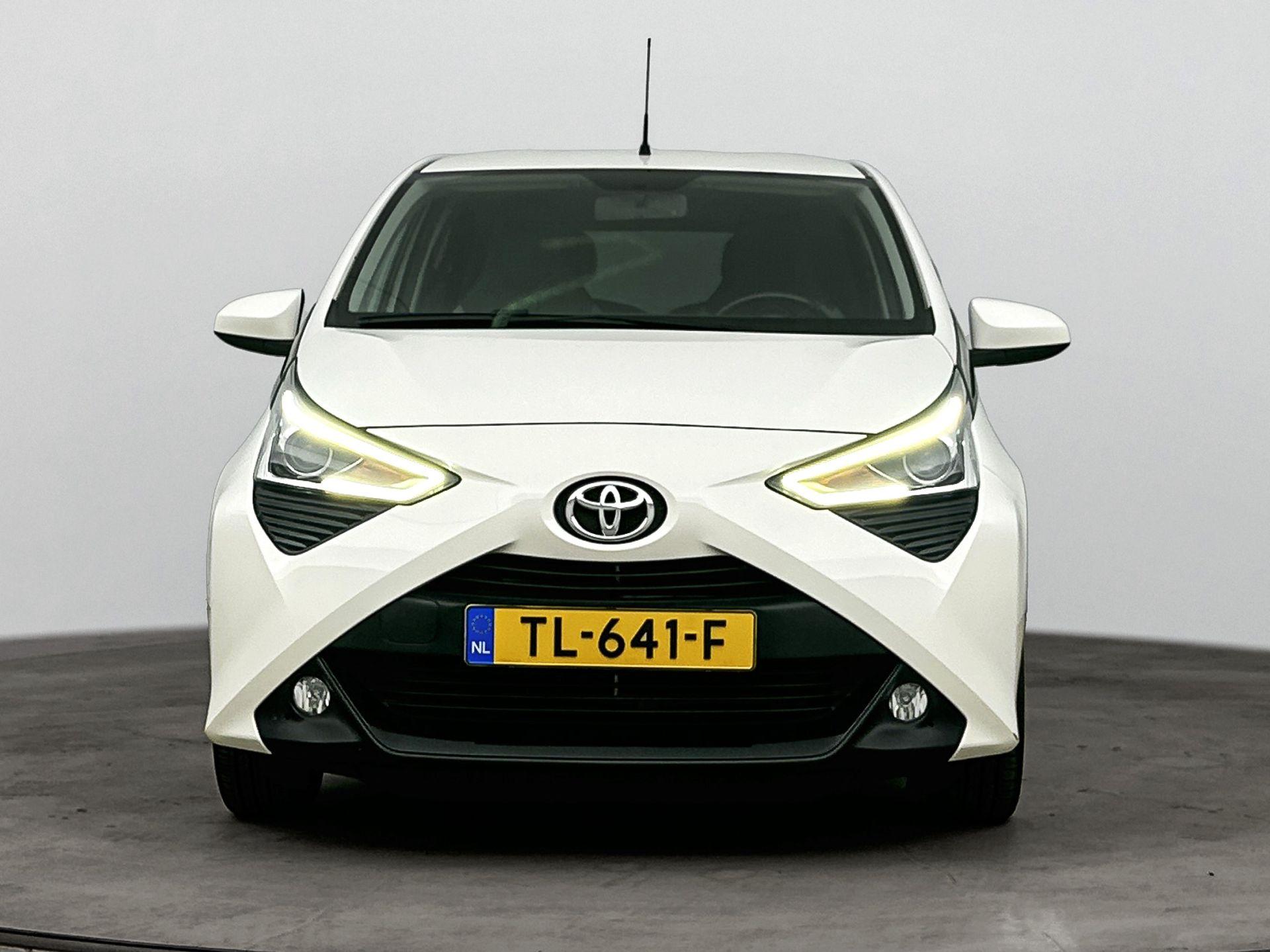 Toyota Aygo 1.0 VVT-i X-CLUSIV - Afbeelding 4