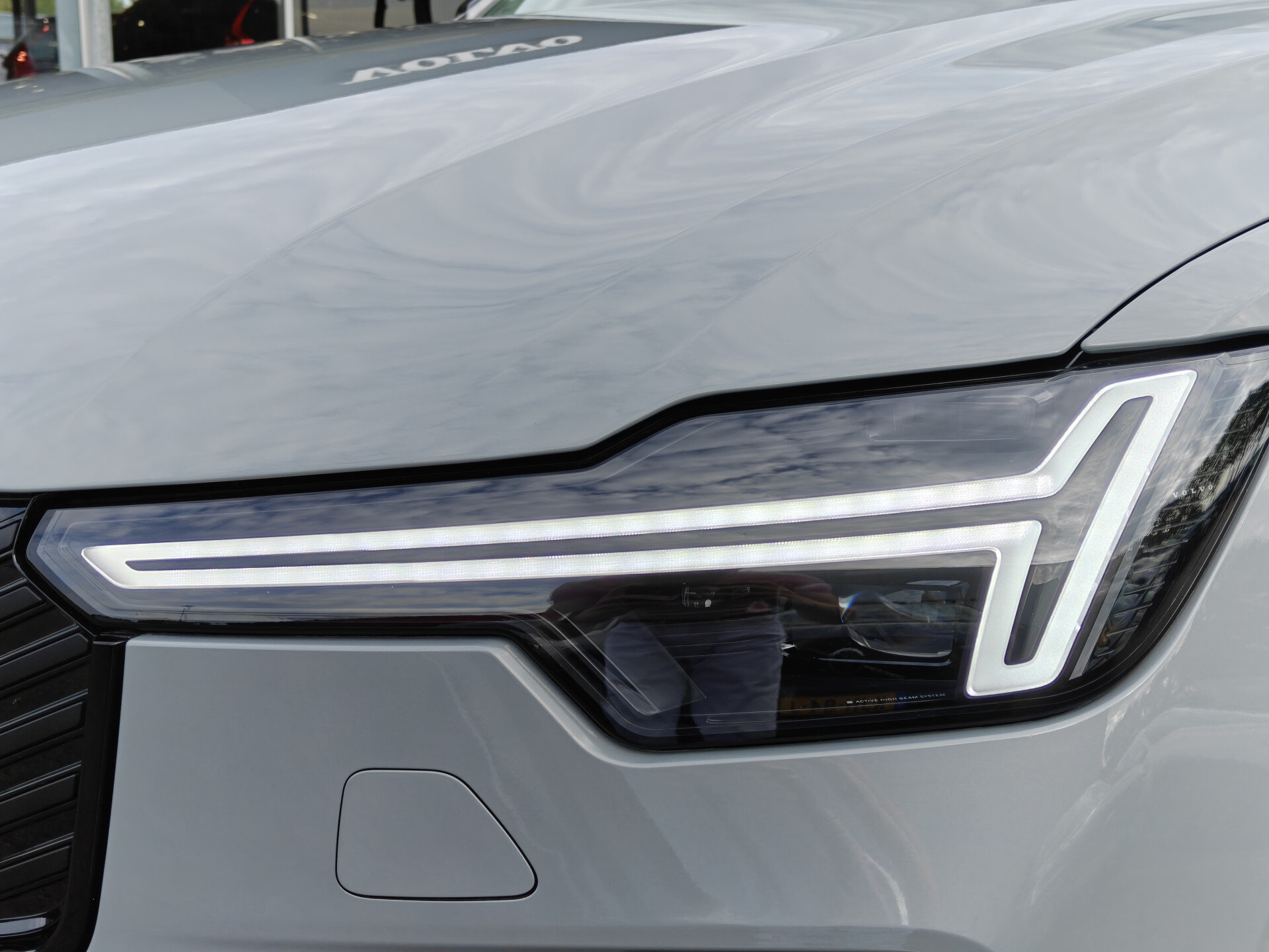 Volvo XC90 T8 455PK Plug-in hybrid AWD Ultra Dark - Afbeelding 4