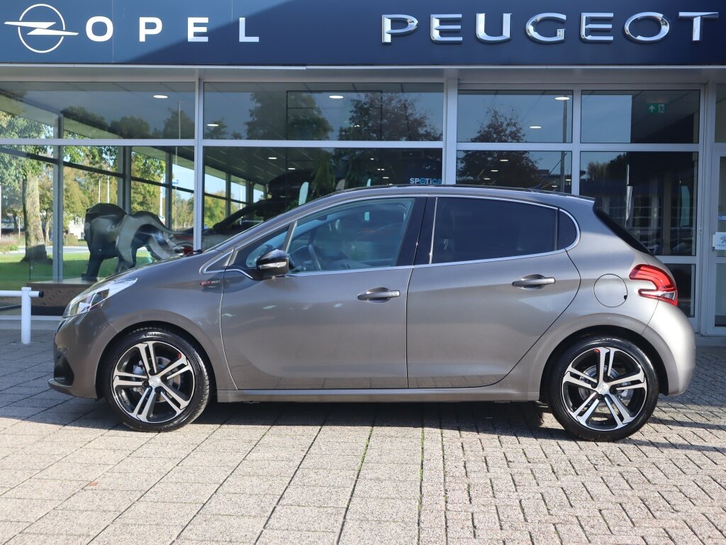 Peugeot 208 GT-Line PureTech 110pk EAT6 automaat 5Drs, Rijklaarprijs, Panoramadak, Camera Navigatie - Afbeelding 2