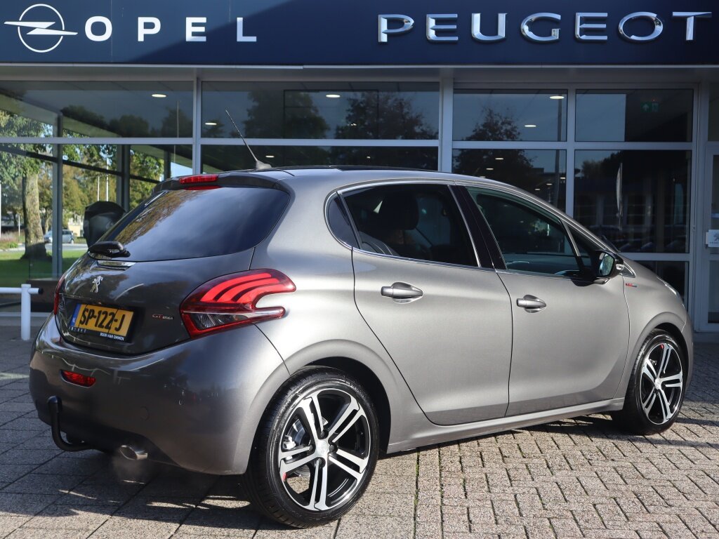 Peugeot 208 GT-Line PureTech 110pk EAT6 automaat 5Drs, Rijklaarprijs, Panoramadak, Camera Navigatie - Afbeelding 4
