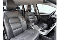 Volvo V70 T4 180PK R-Design - Afbeelding 4