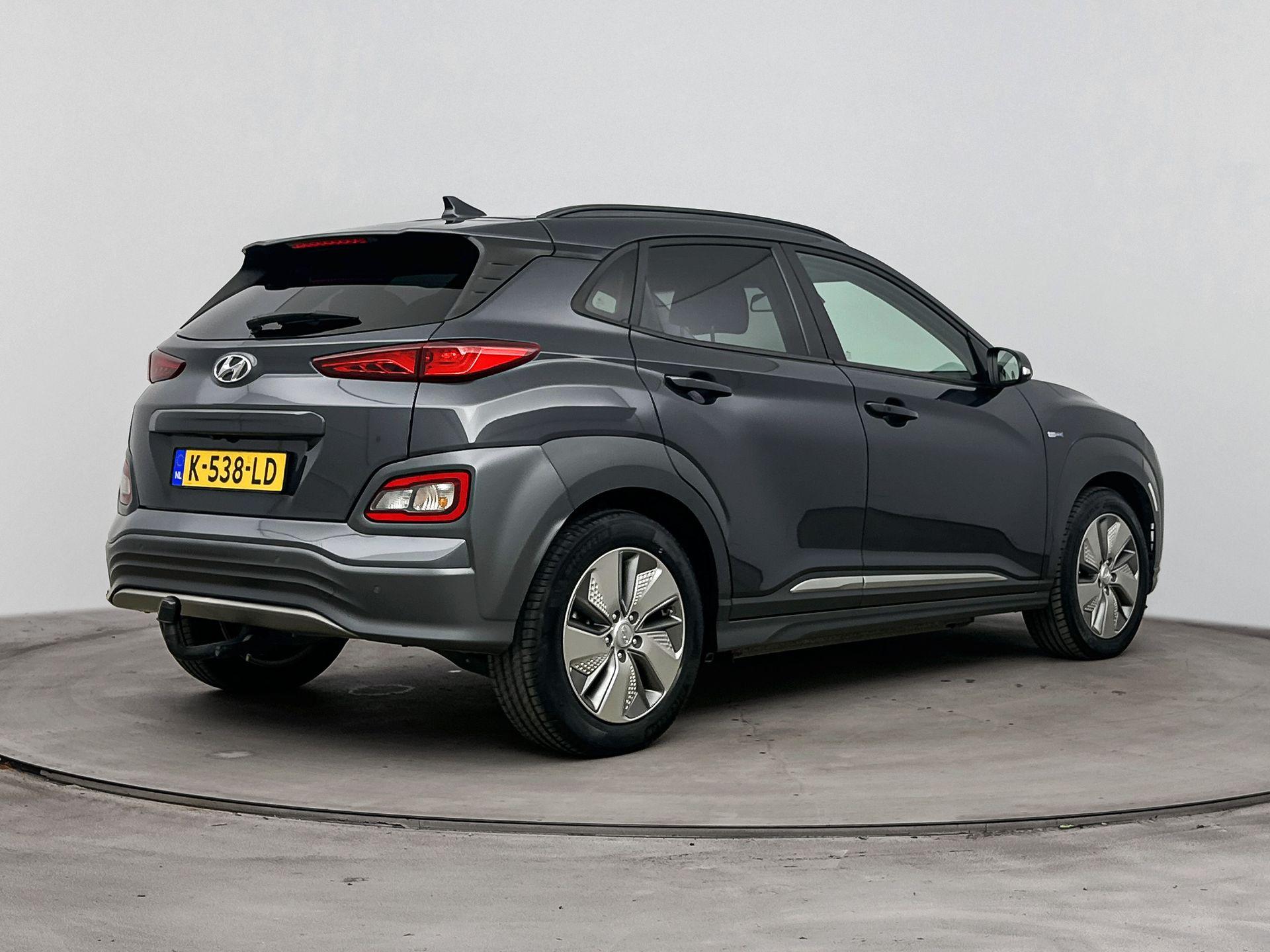 Hyundai Kona EV LIMITED 64 kWh