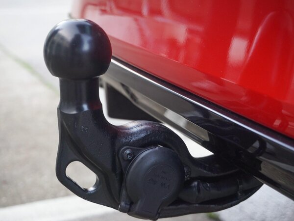 trekhaak elektrisch uitklapbaar