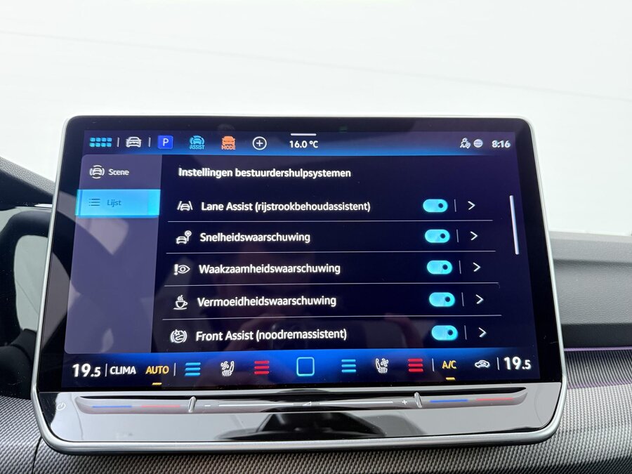 Volkswagen Golf 1.5 eHybrid GTE 272 PK