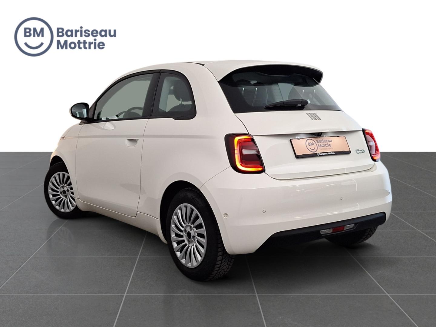 Fiat 500e ICON *CAMERA ACHTER*SENSOREN*DAB*CARPLAY*ZETELVERWARMING*KLIMAATREGELING* - Afbeelding 4